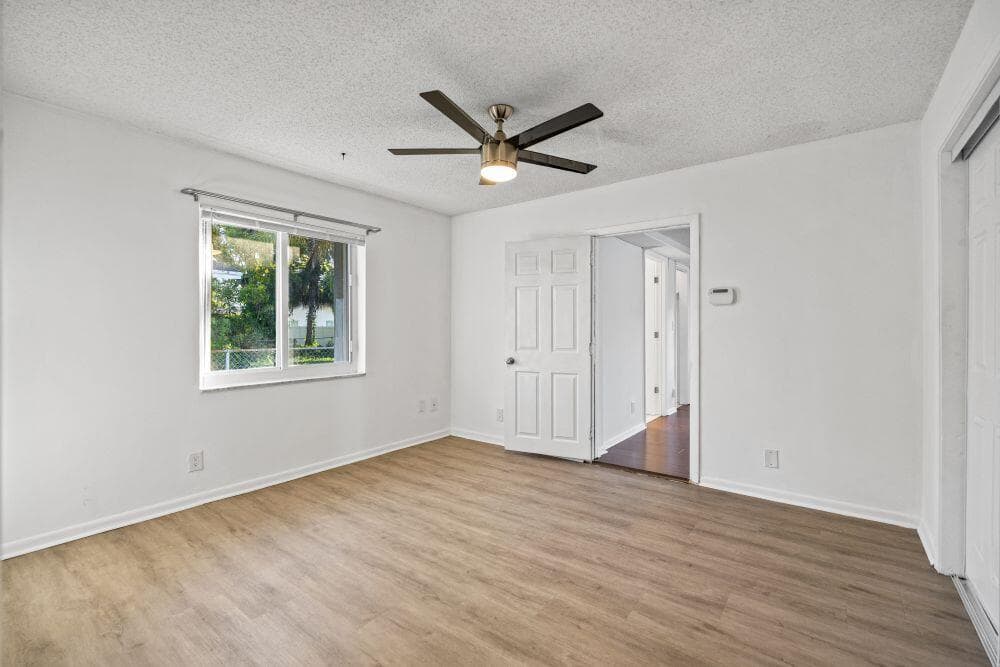 3443 NE 3rd Avenue, Oakland Park, FL 33334 — photo 40 of 59