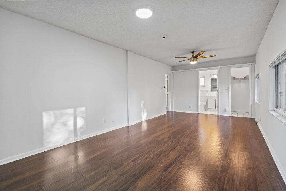 3443 NE 3rd Avenue, Oakland Park, FL 33334 — photo 44 of 59