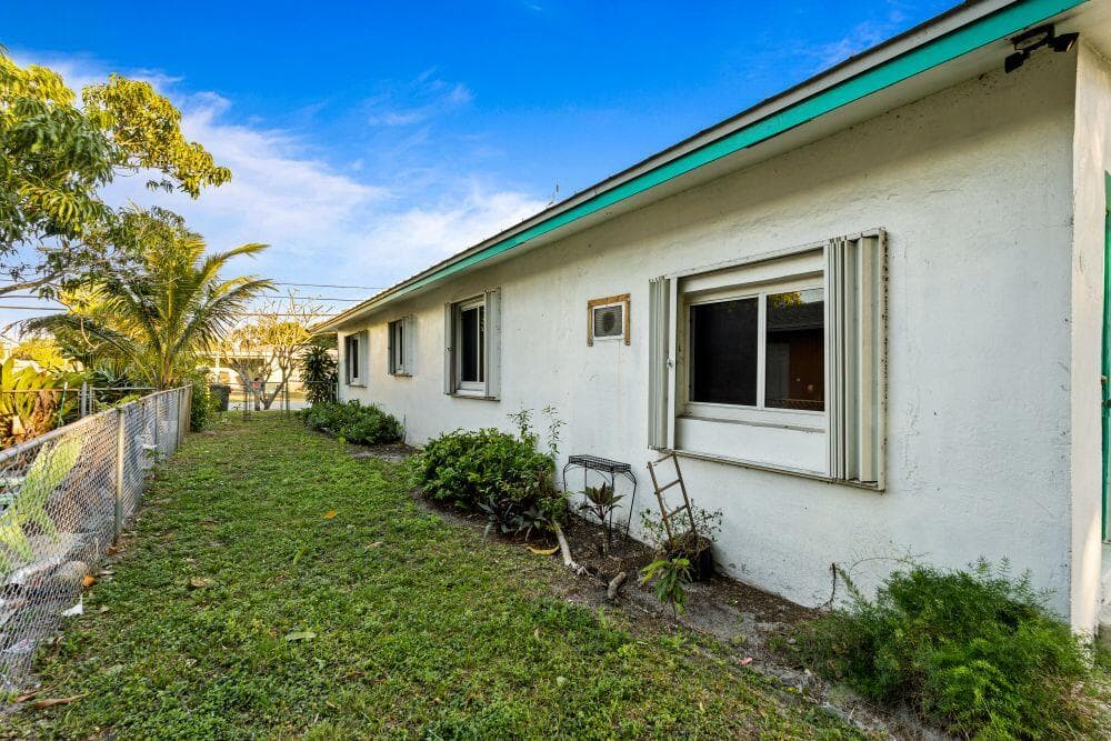 3443 NE 3rd Avenue, Oakland Park, FL 33334 — photo 51 of 59