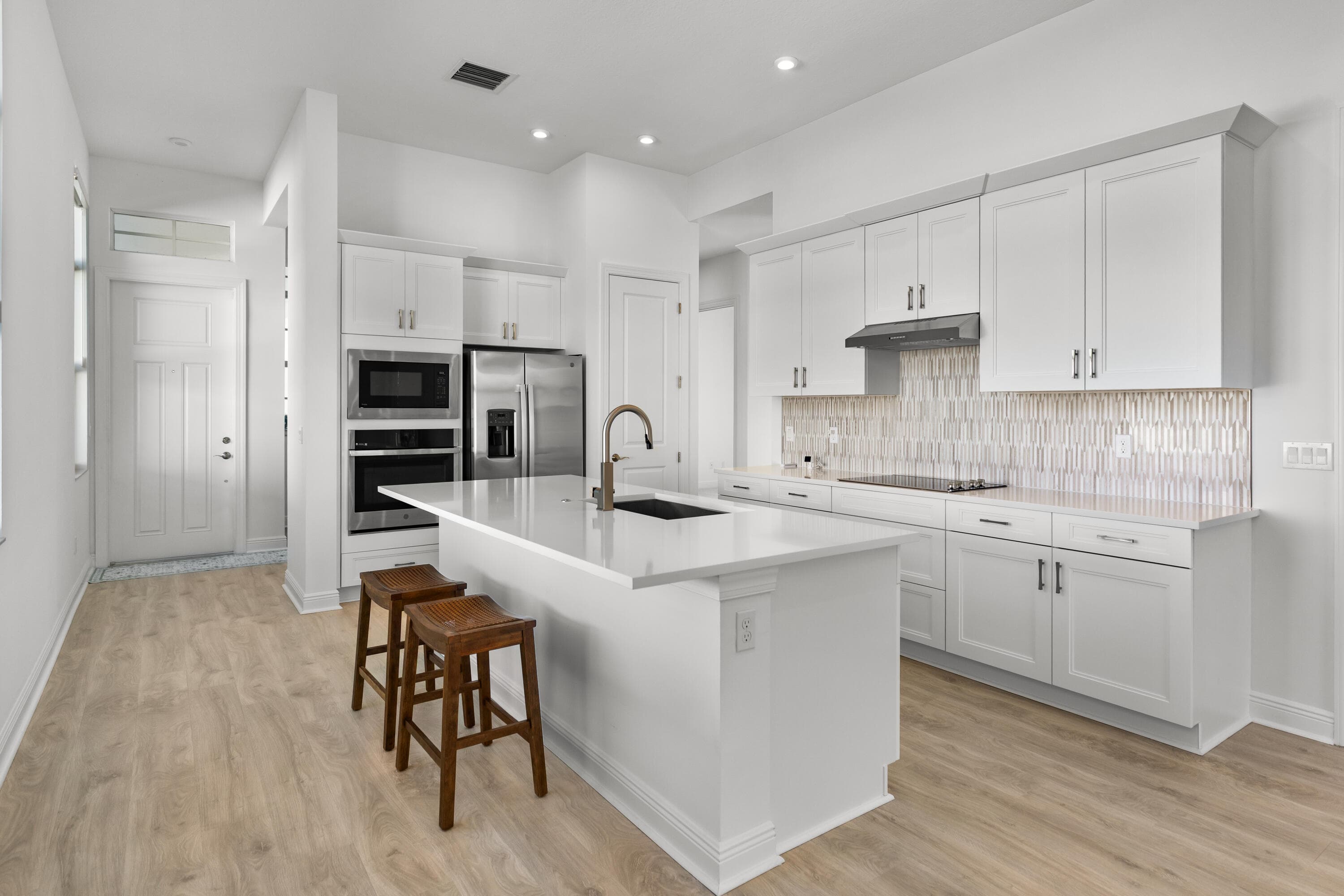129 SE Strada Cervaro, Port St. Lucie, FL 34952 — photo 4 of 28