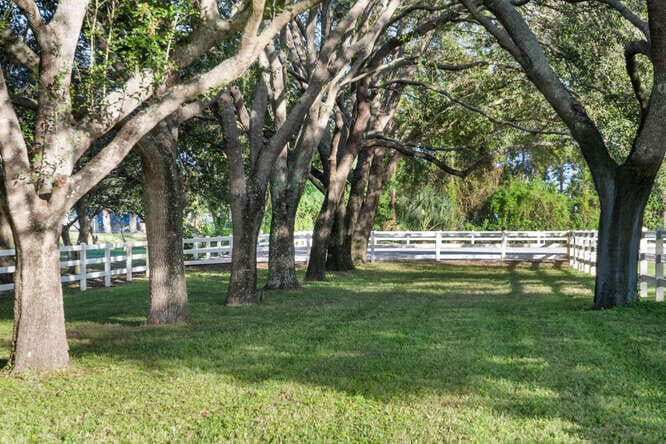 2760 Appaloosa Trail, Wellington, FL 33414 — photo 5 of 43