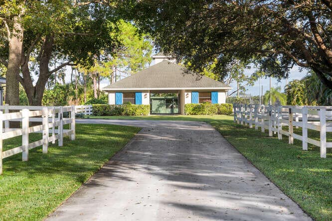 2760 Appaloosa Trail, Wellington, FL 33414 — photo 22 of 43