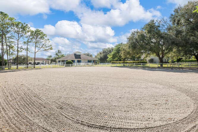 2760 Appaloosa Trail, Wellington, FL 33414 — photo 23 of 43