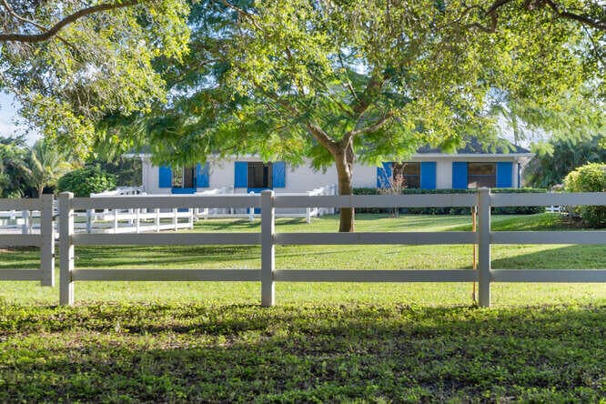 2760 Appaloosa Trail, Wellington, FL 33414 — photo 30 of 43