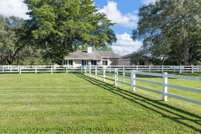 2760 Appaloosa Trail, Wellington, FL 33414 — photo 39 of 43