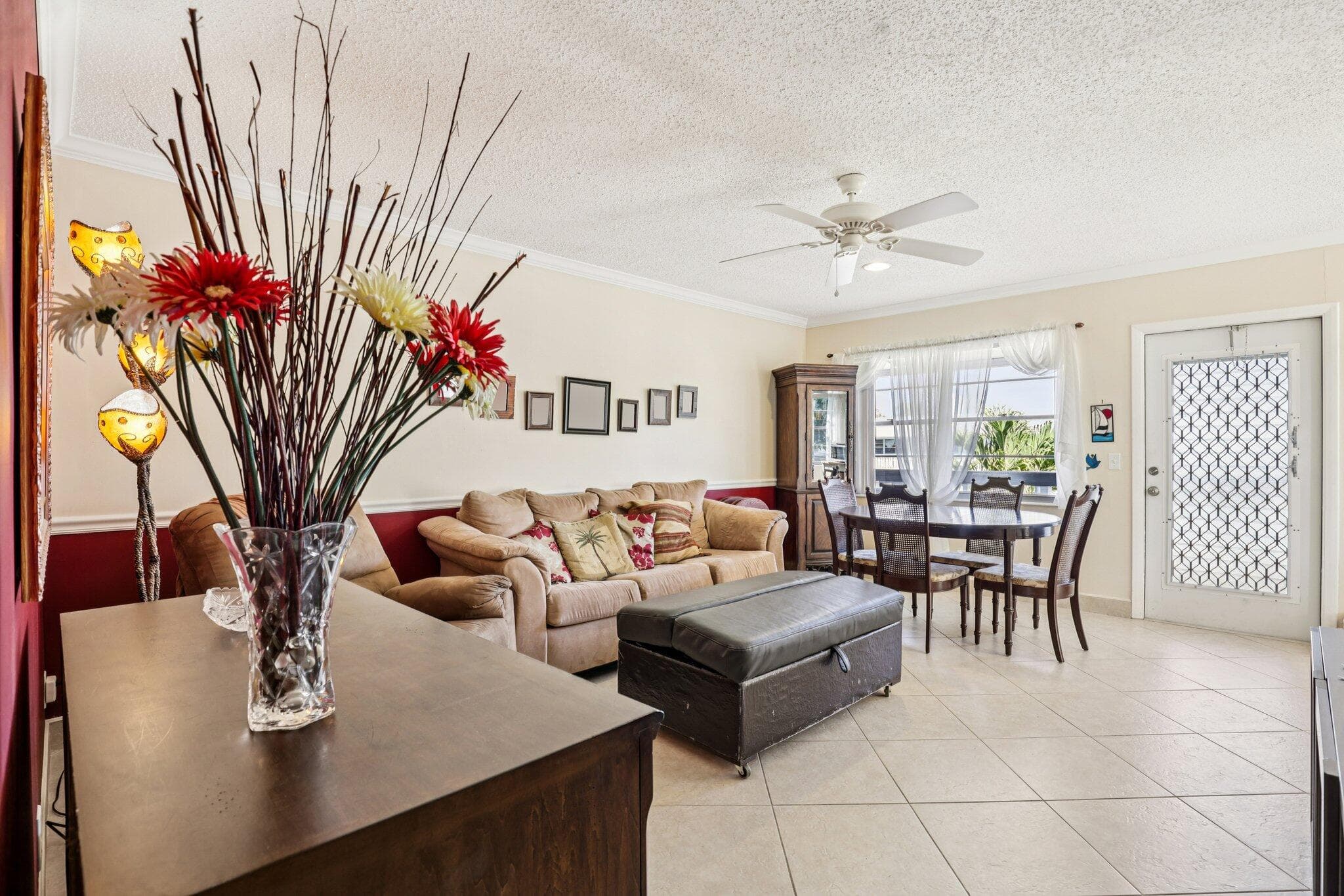 104 Oakridge H, Deerfield Beach, FL 33442 — photo 1 of 32