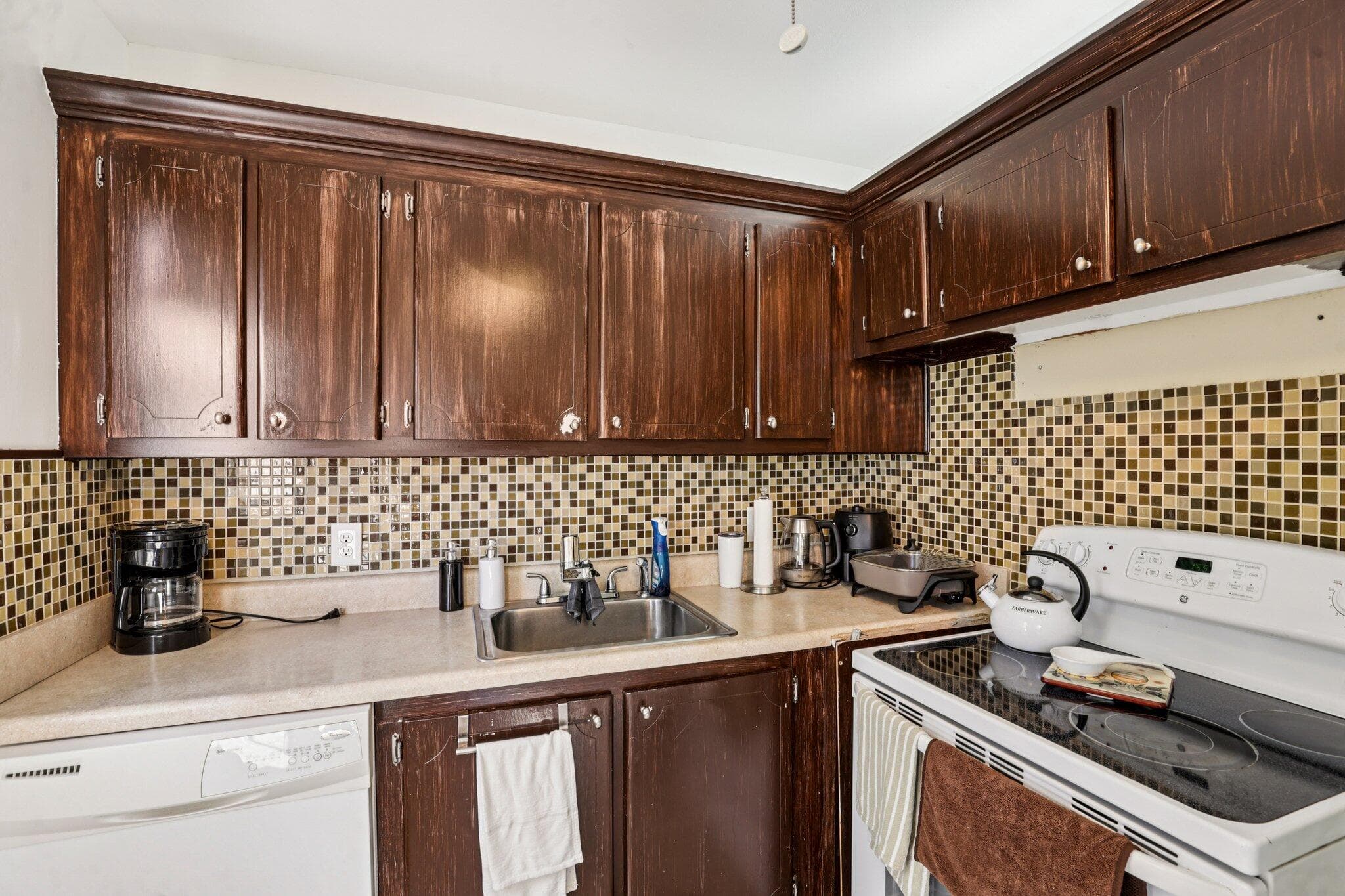 104 Oakridge H, Deerfield Beach, FL 33442 — photo 6 of 32