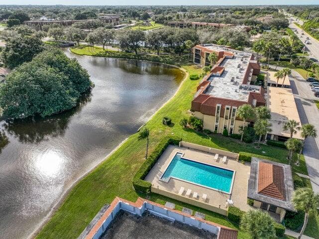 5250 Woodland Lakes Drive 130, Palm Beach Gardens, FL 33418 — photo 31 of 34