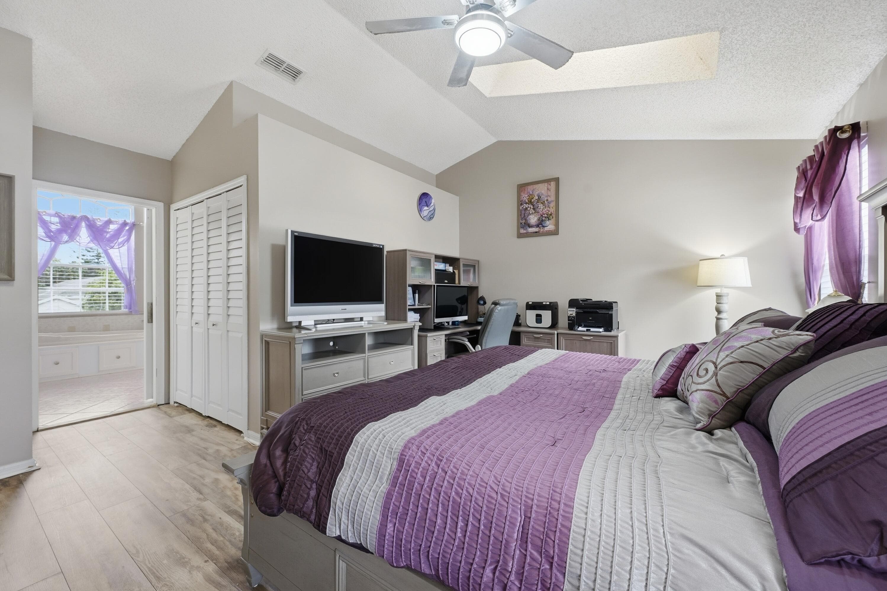2805 Foxhall Drive E, West Palm Beach, FL 33417 — photo 18 of 54