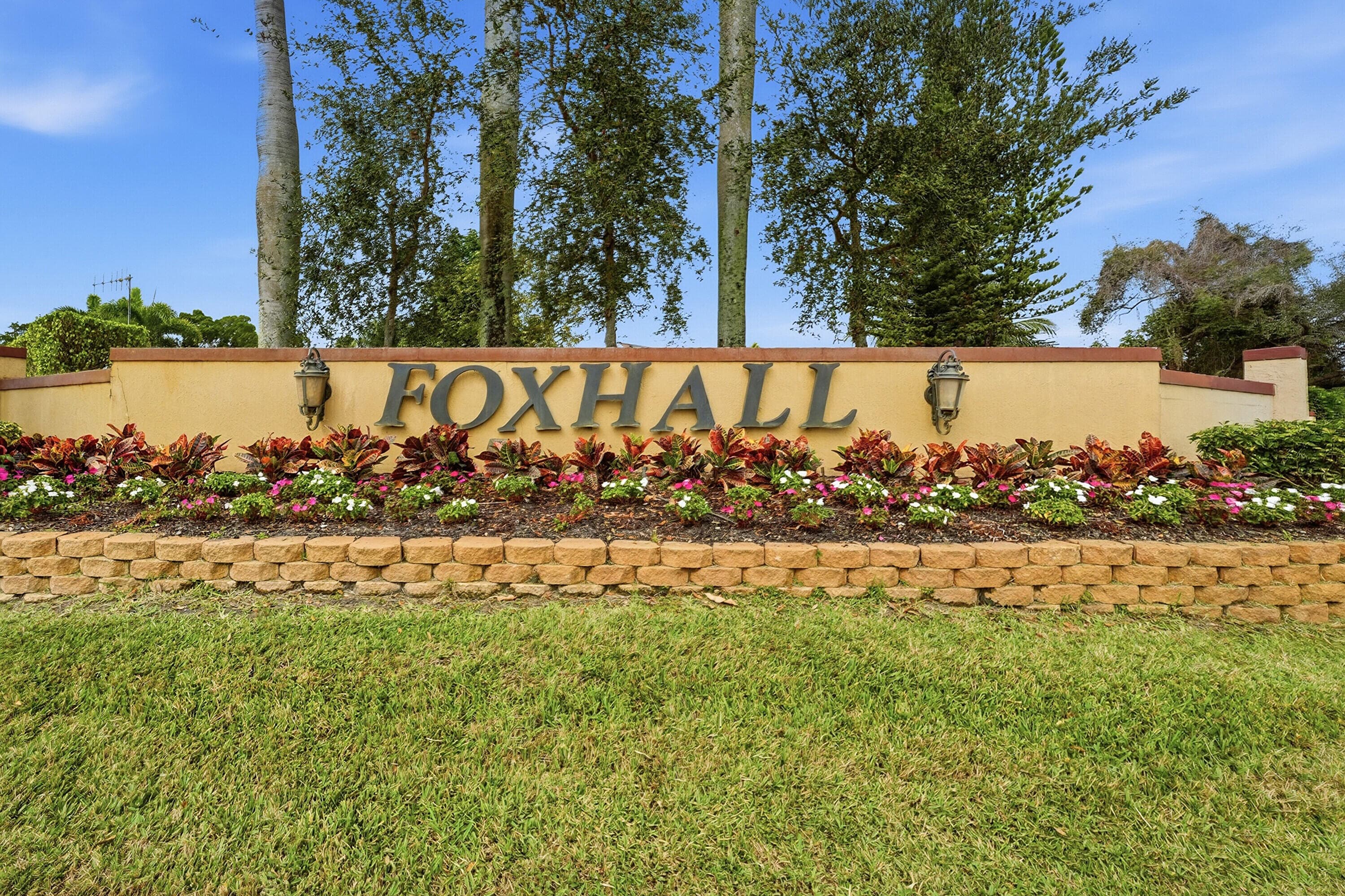 2805 Foxhall Drive E, West Palm Beach, FL 33417 — photo 34 of 54