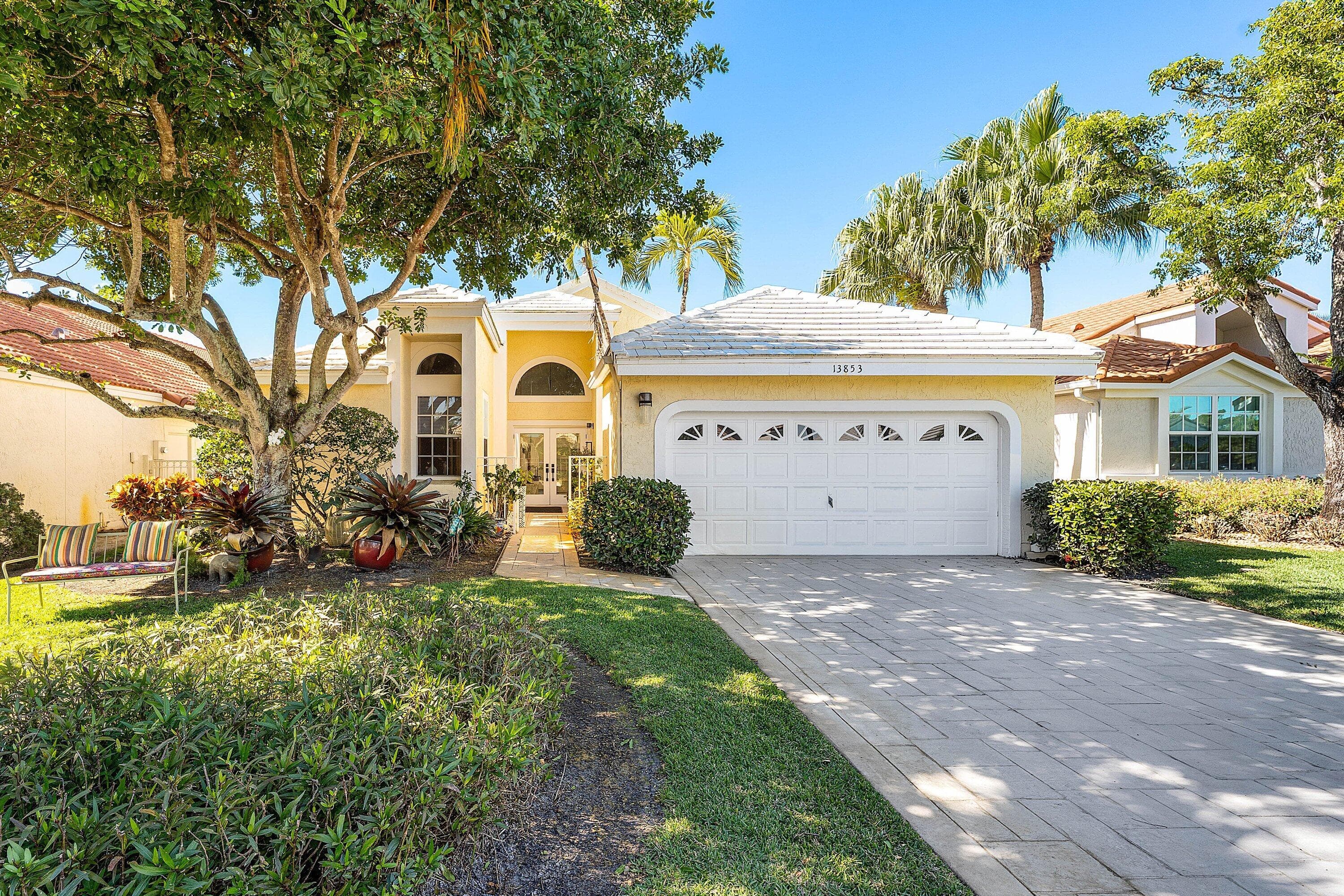 13853 Palm Grove Place, Palm Beach Gardens, FL 33418 — photo