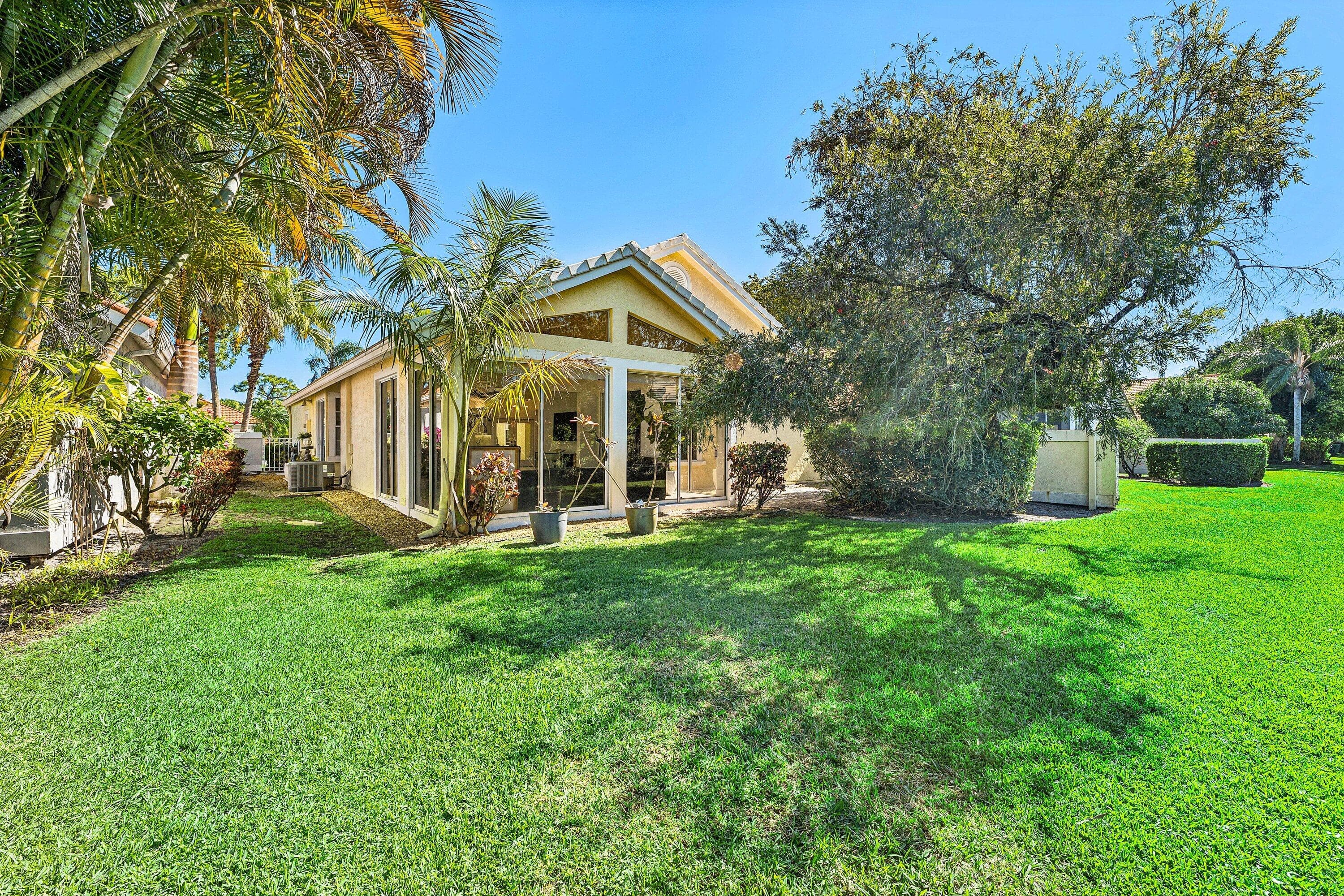 13853 Palm Grove Place, Palm Beach Gardens, FL 33418 — photo 28 of 46