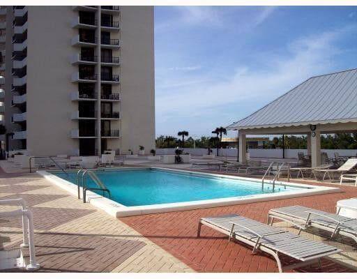 4200 N N Ocean Drive Drive 2-101, Riviera Beach, FL 33404 — photo 17 of 20