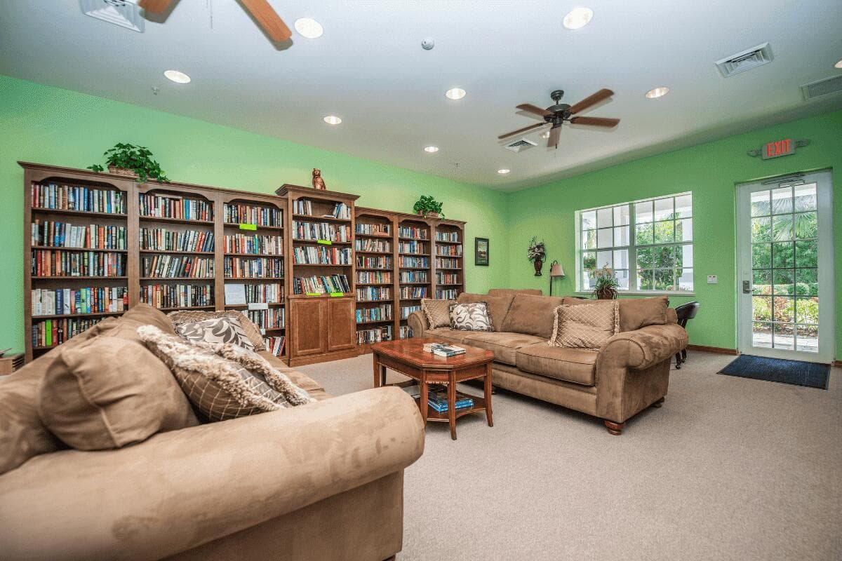 532 SW 38th Trace, Okeechobee, FL 34974 — photo 35 of 73