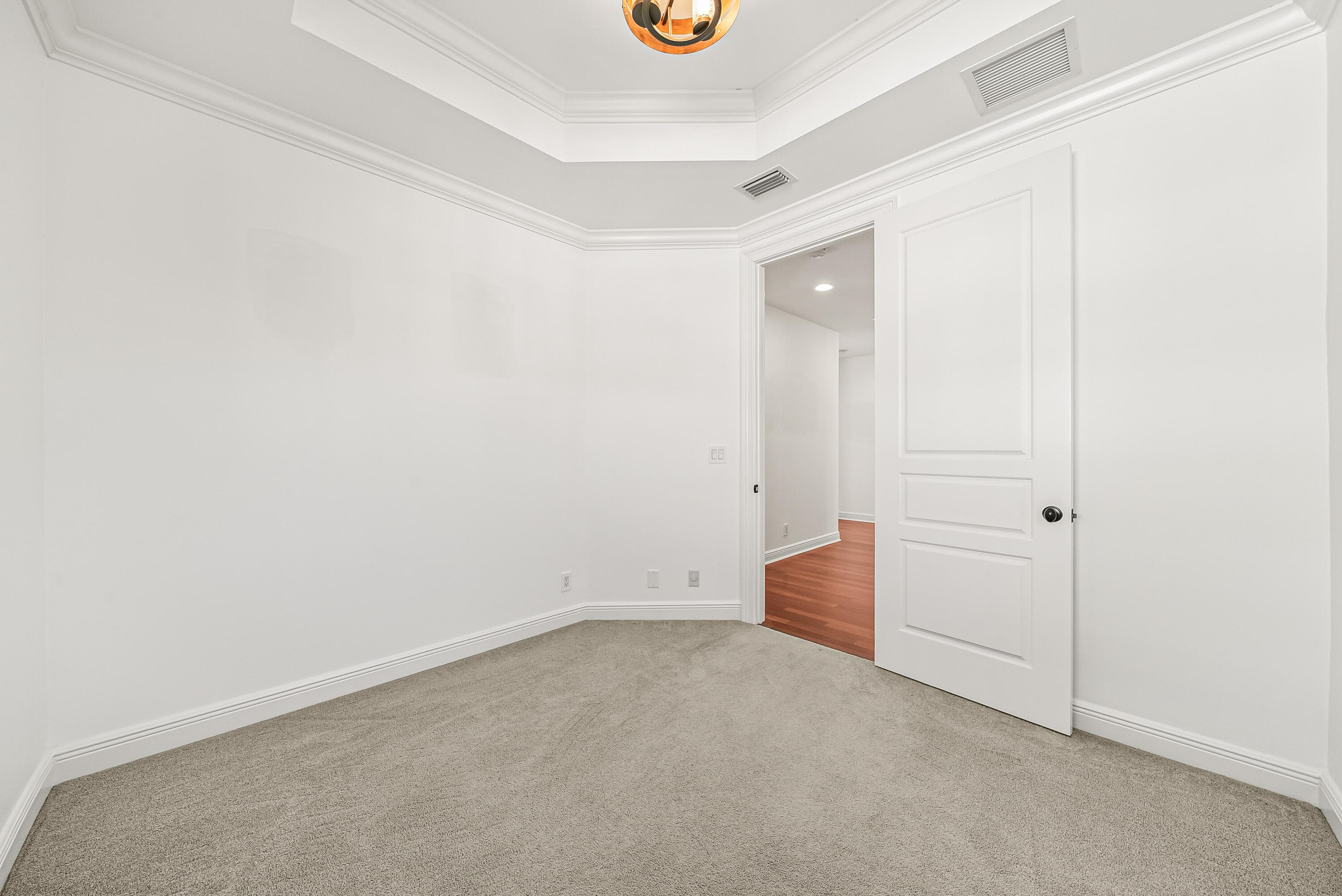 1063 E Heritage Club Circle, Delray Beach, FL 33483 — photo 13 of 40