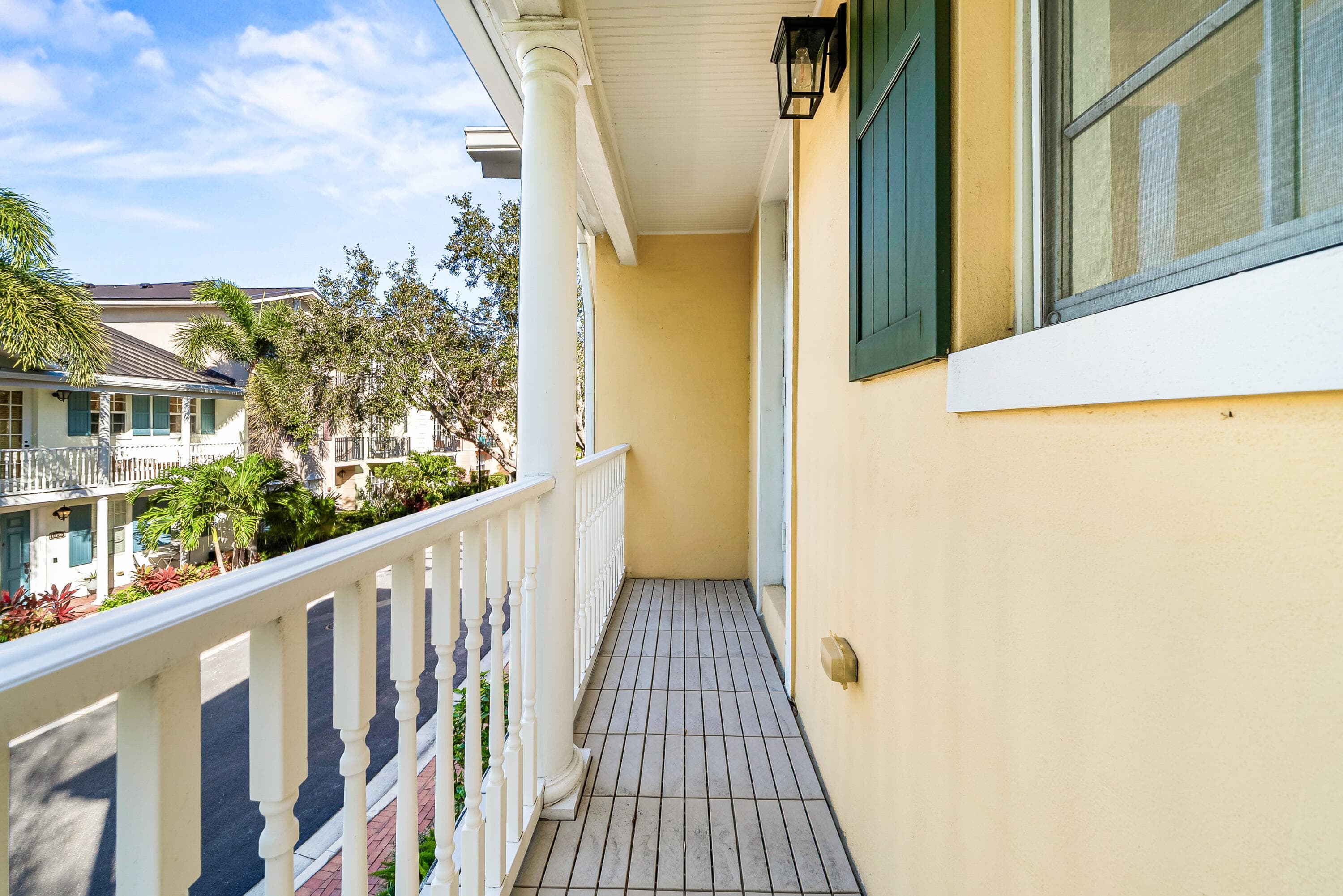 1063 E Heritage Club Circle, Delray Beach, FL 33483 — photo 24 of 40
