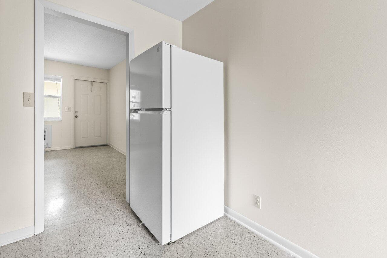 751 Hummingbird Way 6, North Palm Beach, FL 33408 — photo 5 of 18