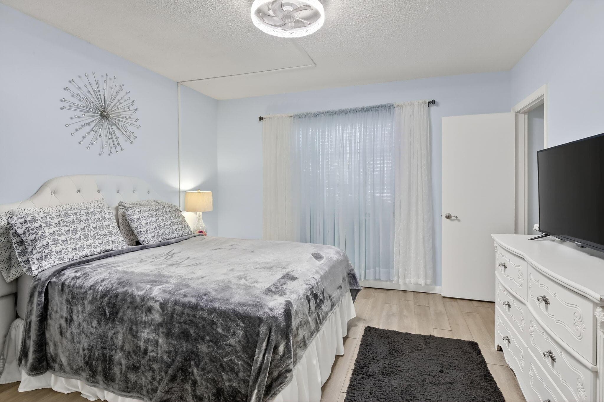 2424 SE 17th Street 208b, Fort Lauderdale, FL 33316 — photo 5 of 16