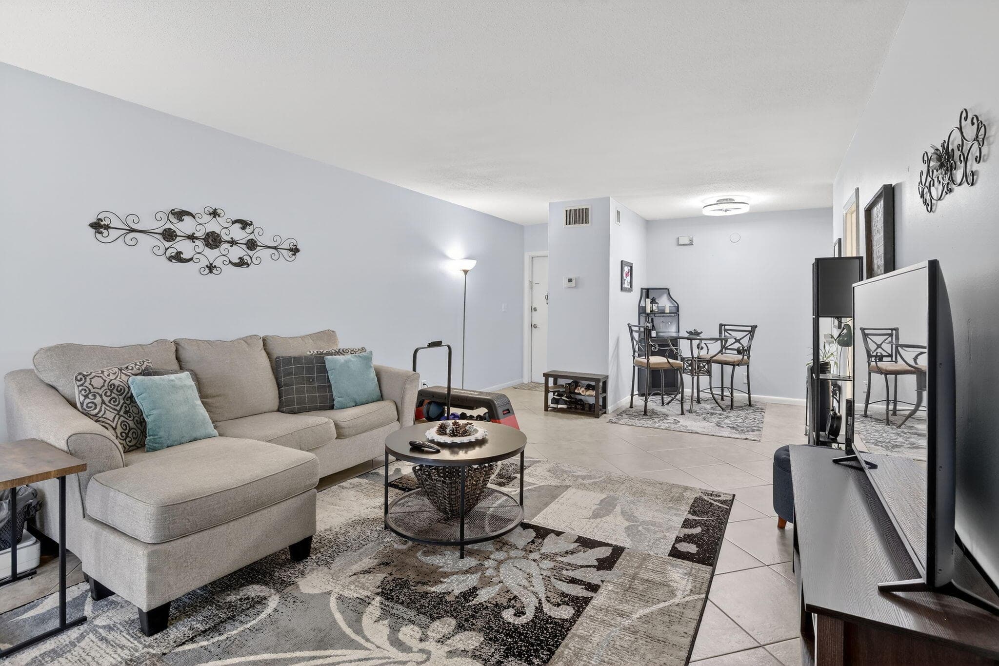2424 SE 17th Street 208b, Fort Lauderdale, FL 33316 — photo 10 of 16