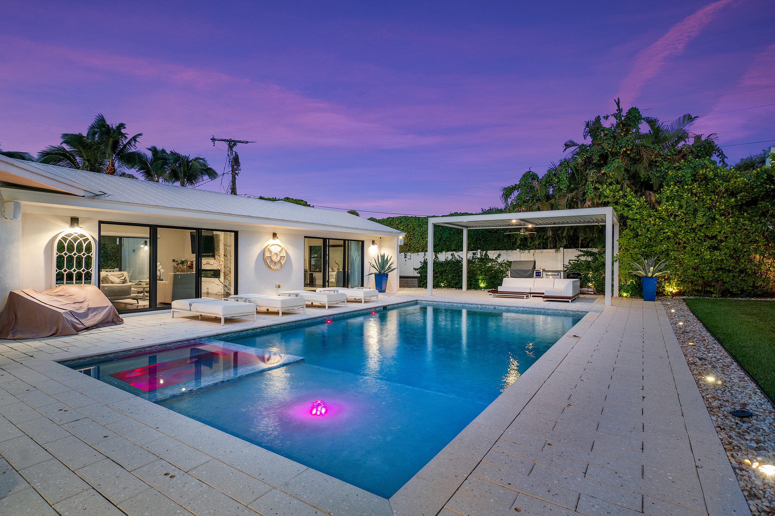 1117 Lake Drive, Delray Beach, FL 33444 — photo 5 of 59