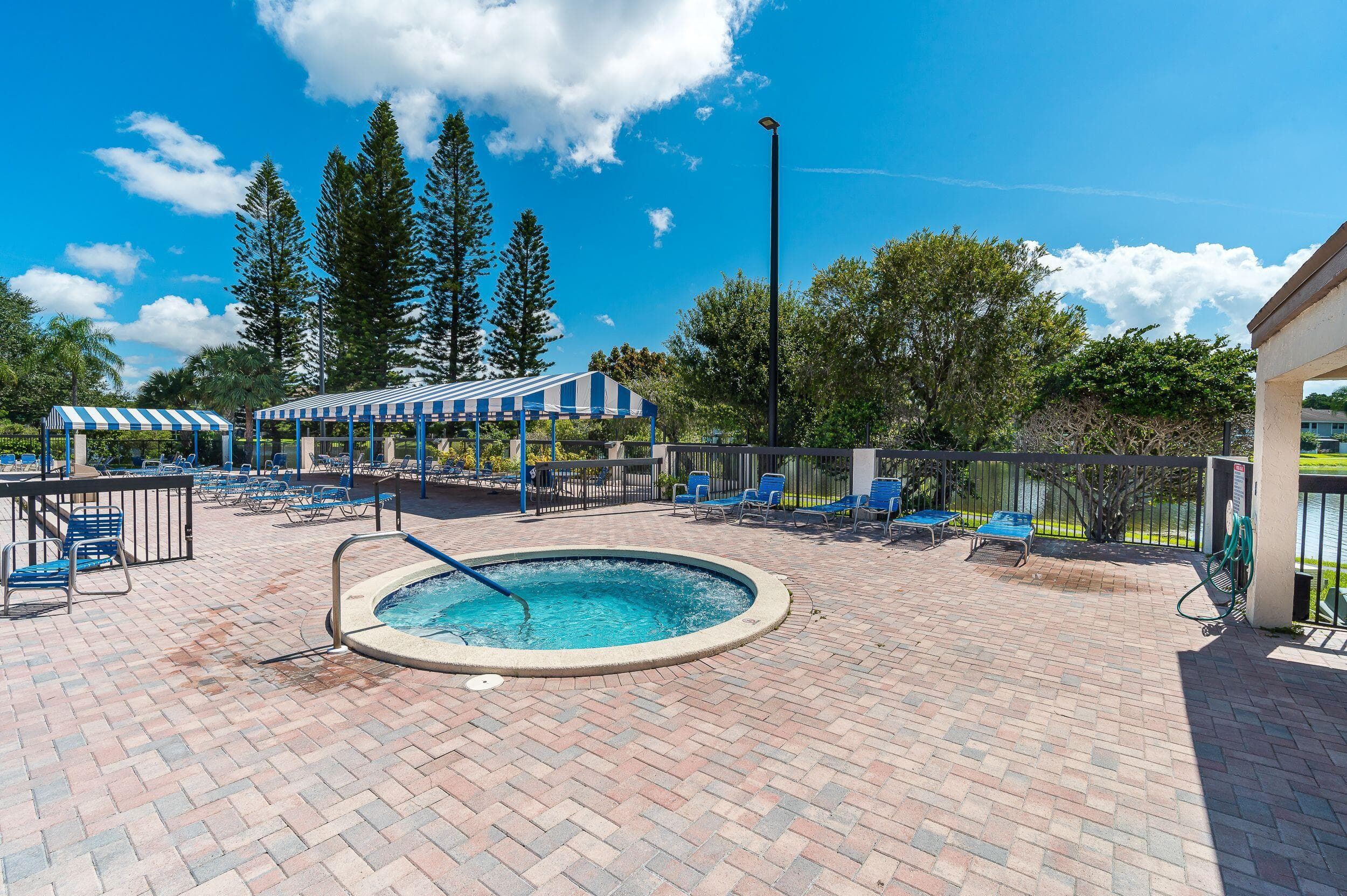 4772 NW 22nd Street 42122, Coconut Creek, FL 33063 — photo 38 of 51