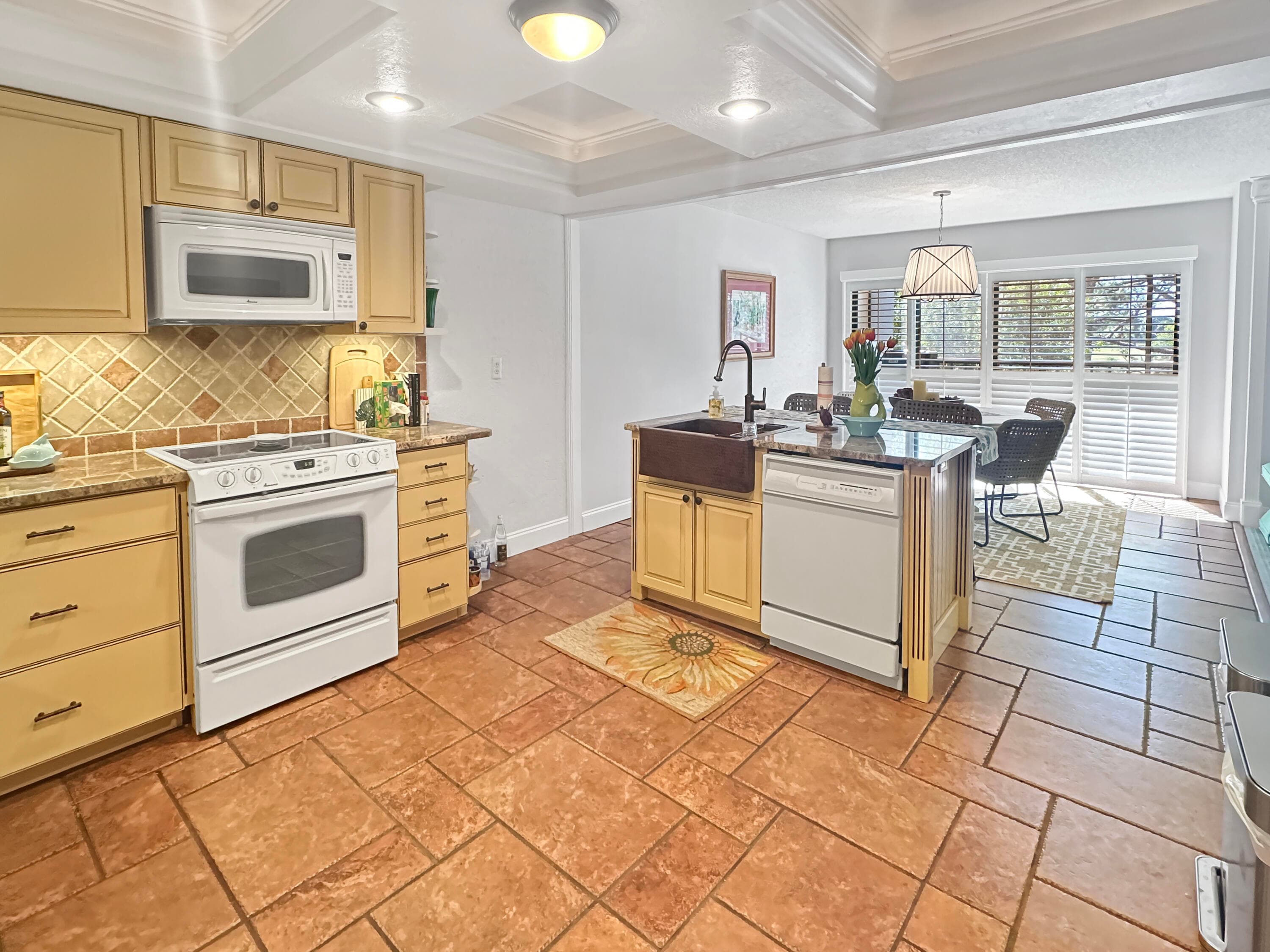 3400 Twin Lakes Terrace 201, Fort Pierce, FL 34951 — photo 5 of 36