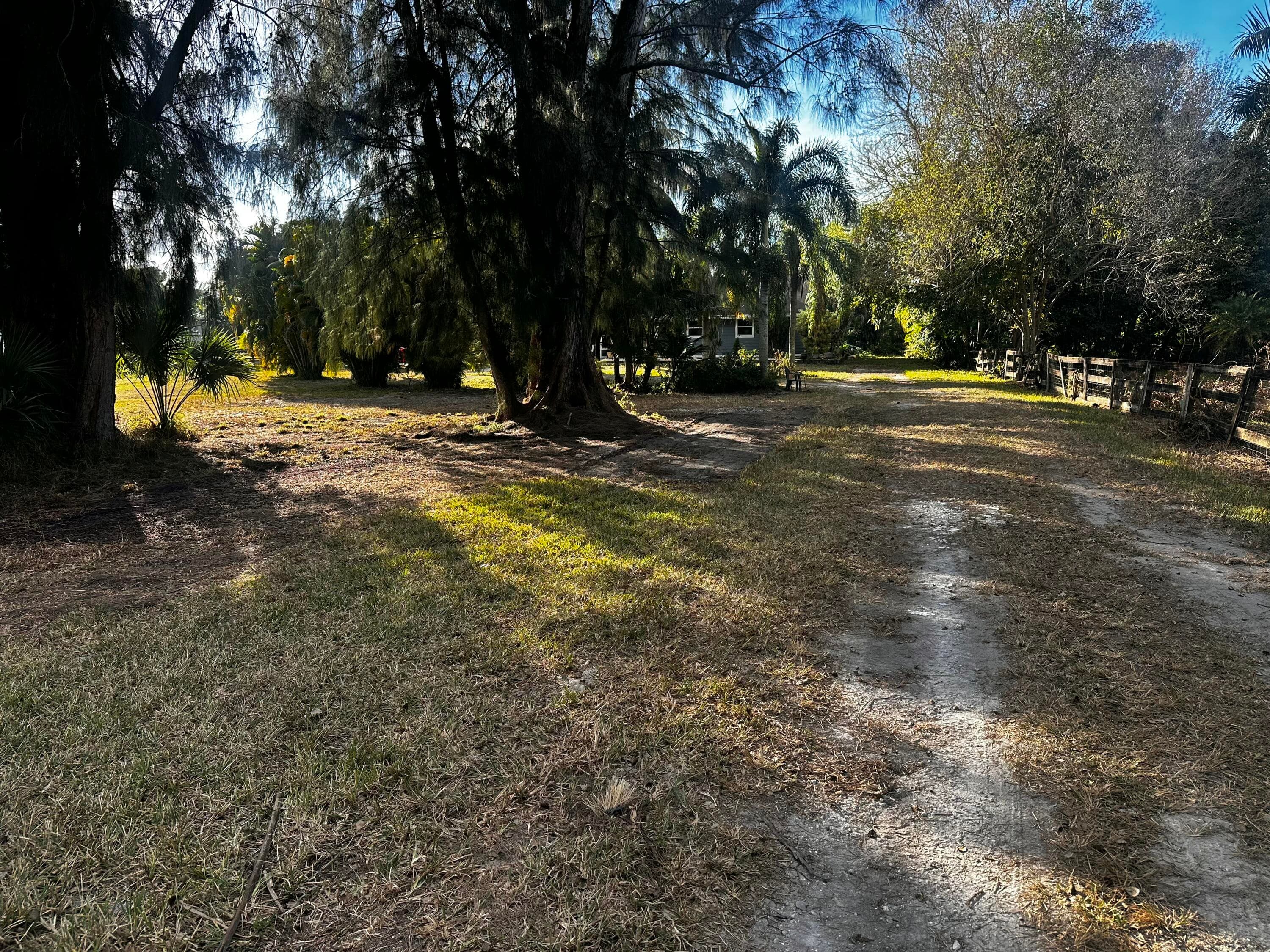 4332 145th Avenue N, Loxahatchee Groves, FL 33470 — photo 7 of 65