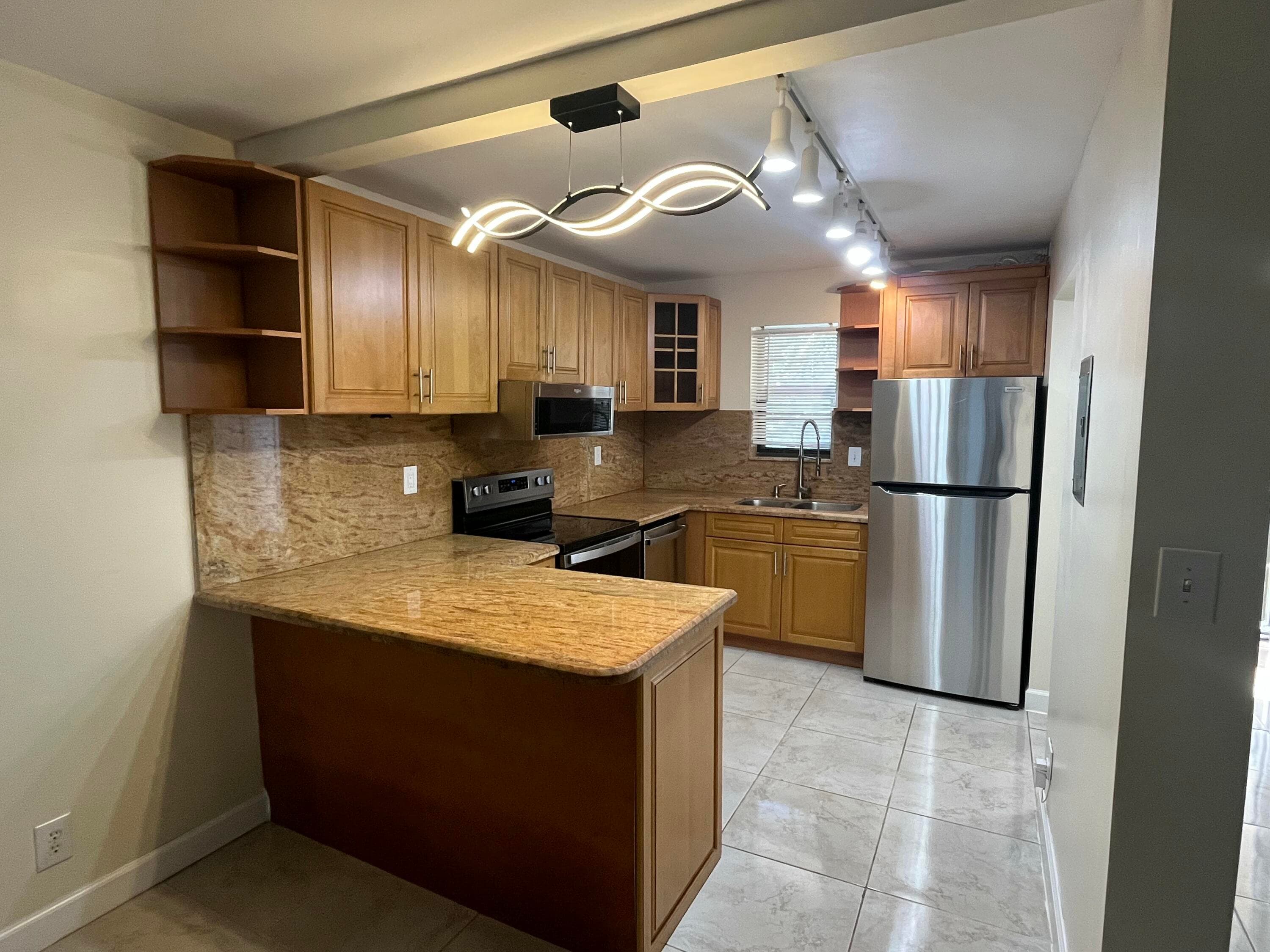 9300 SW 8th Street 301, Boca Raton, FL 33428 — photo 4 of 27