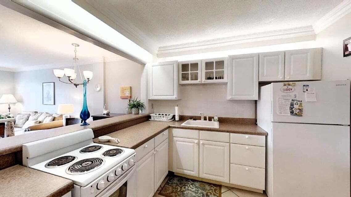 2616 Garden Drive N 209, Lake Worth, FL 33461 — photo 3 of 28