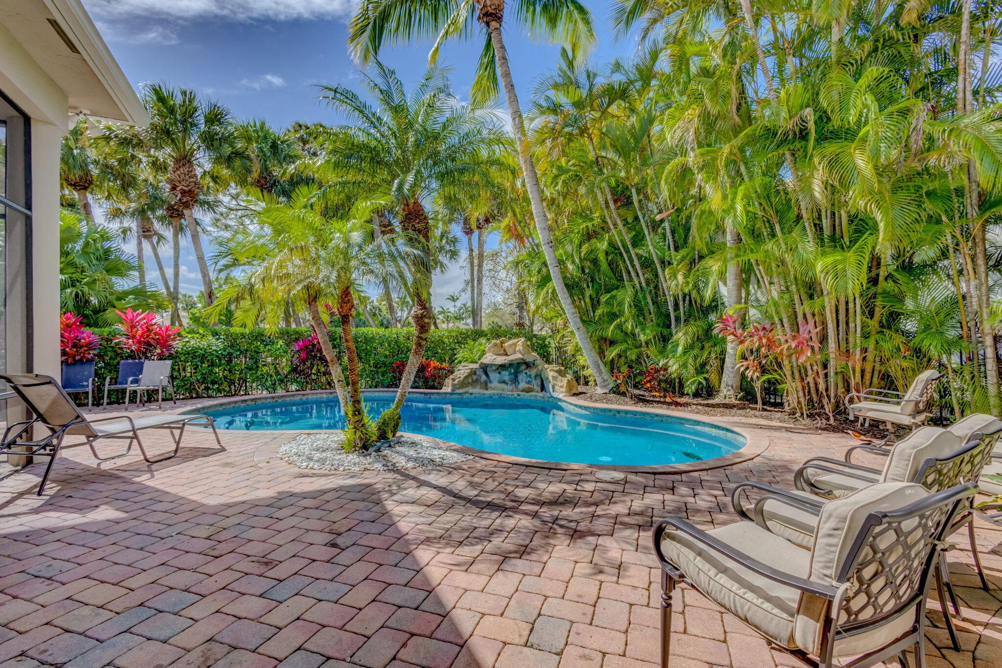 120 Via Mariposa, Palm Beach Gardens, FL 33418 — photo 68 of 72