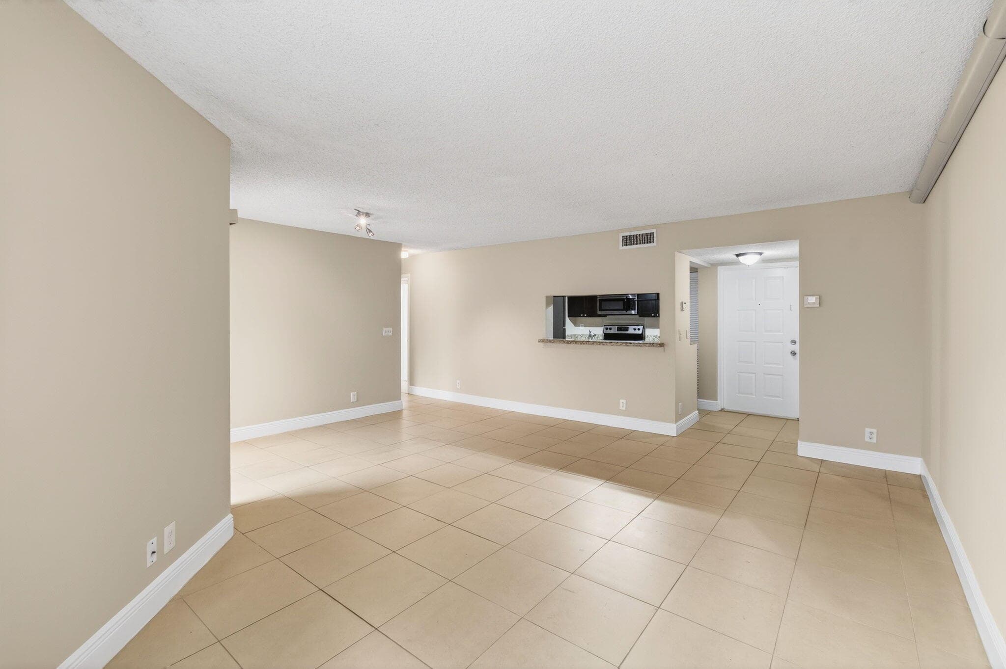 9901 Westview Drive 324, Coral Springs, FL 33076 — photo 13 of 38