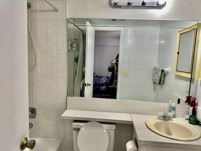 30 Suffolk A, Boca Raton, FL 33434 — photo 10 of 34