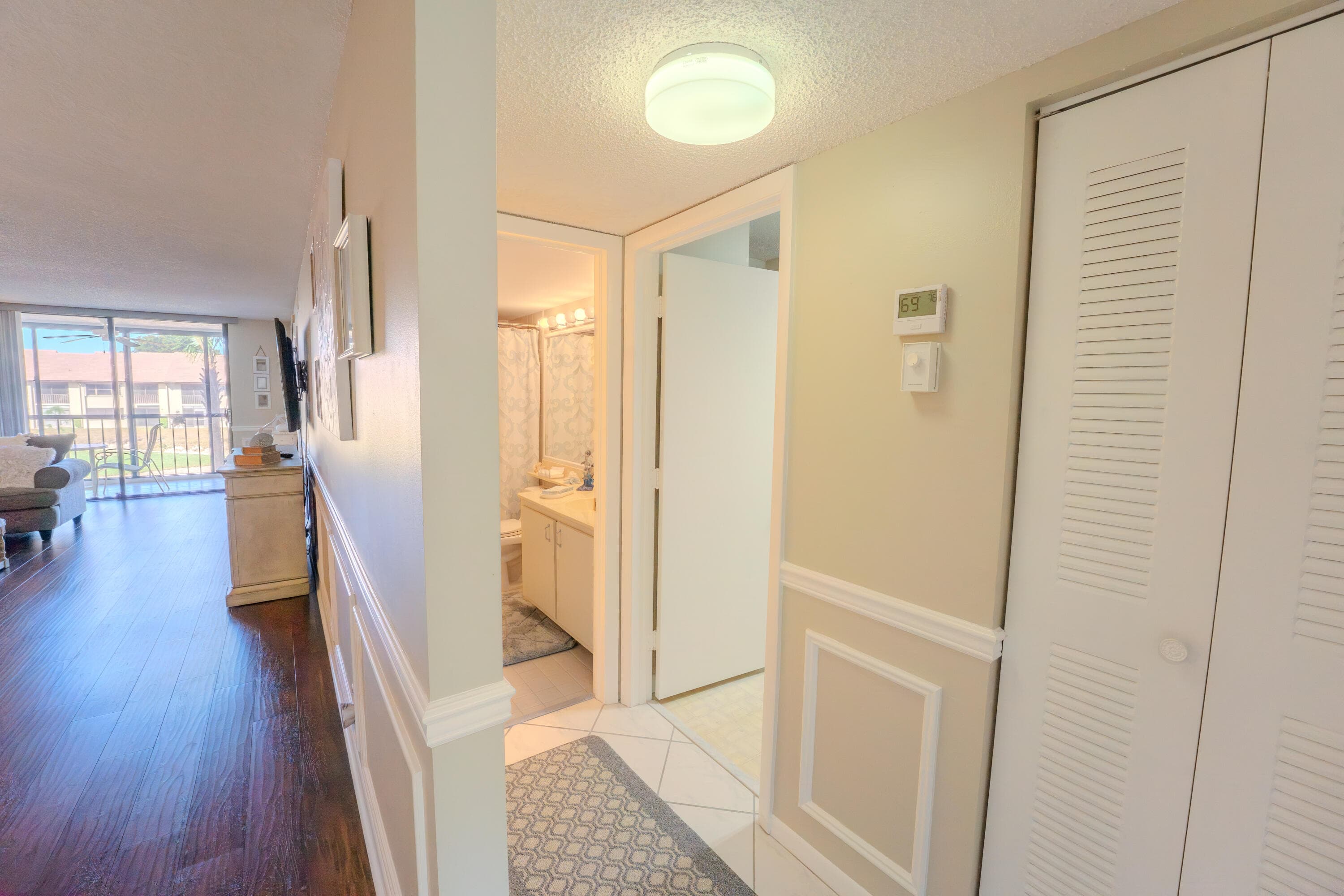 4725 Lucerne Lakes Boulevard E 203, Lake Worth, FL 33467 — photo 15 of 33