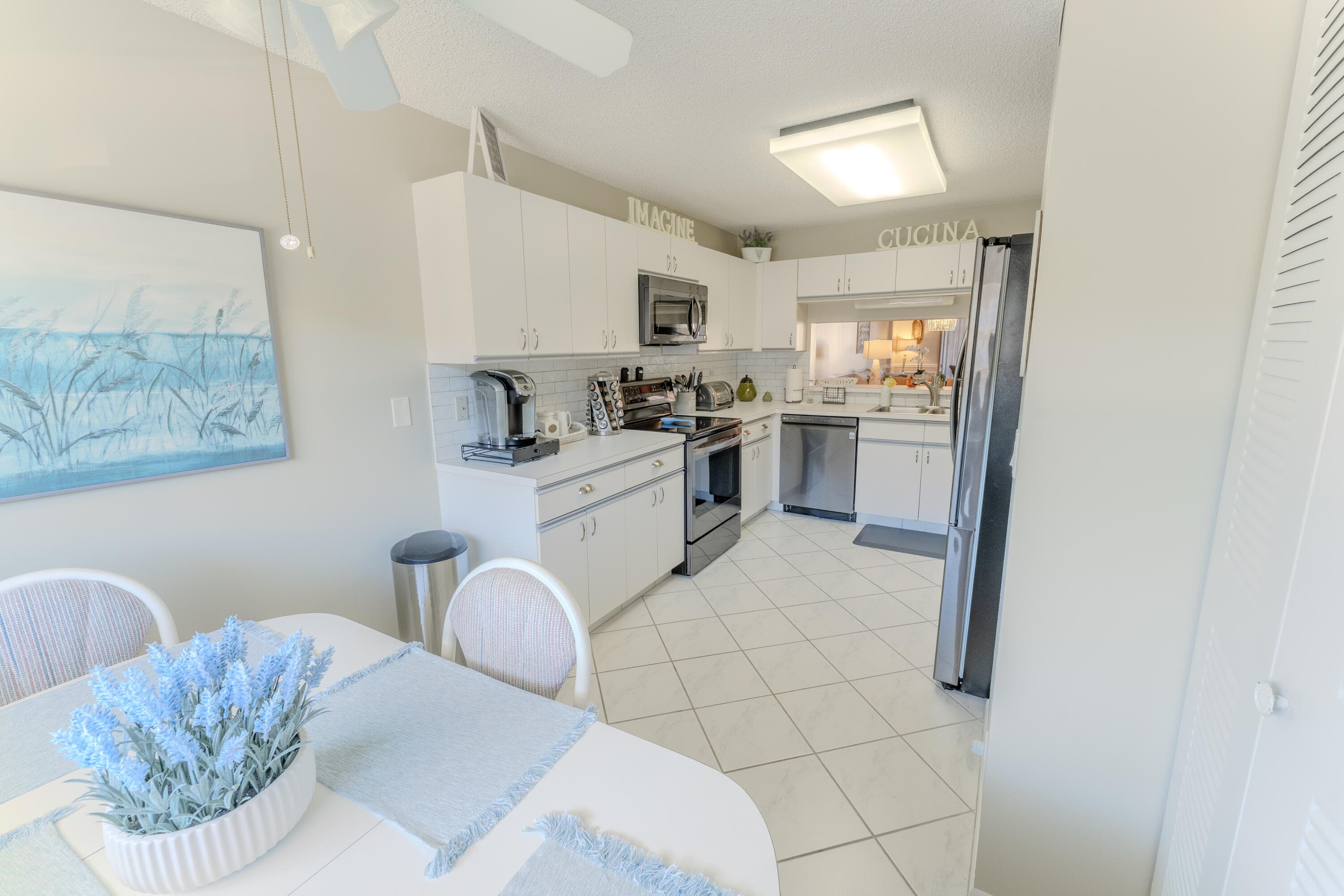 4725 Lucerne Lakes Boulevard E 203, Lake Worth, FL 33467 — photo 3 of 33
