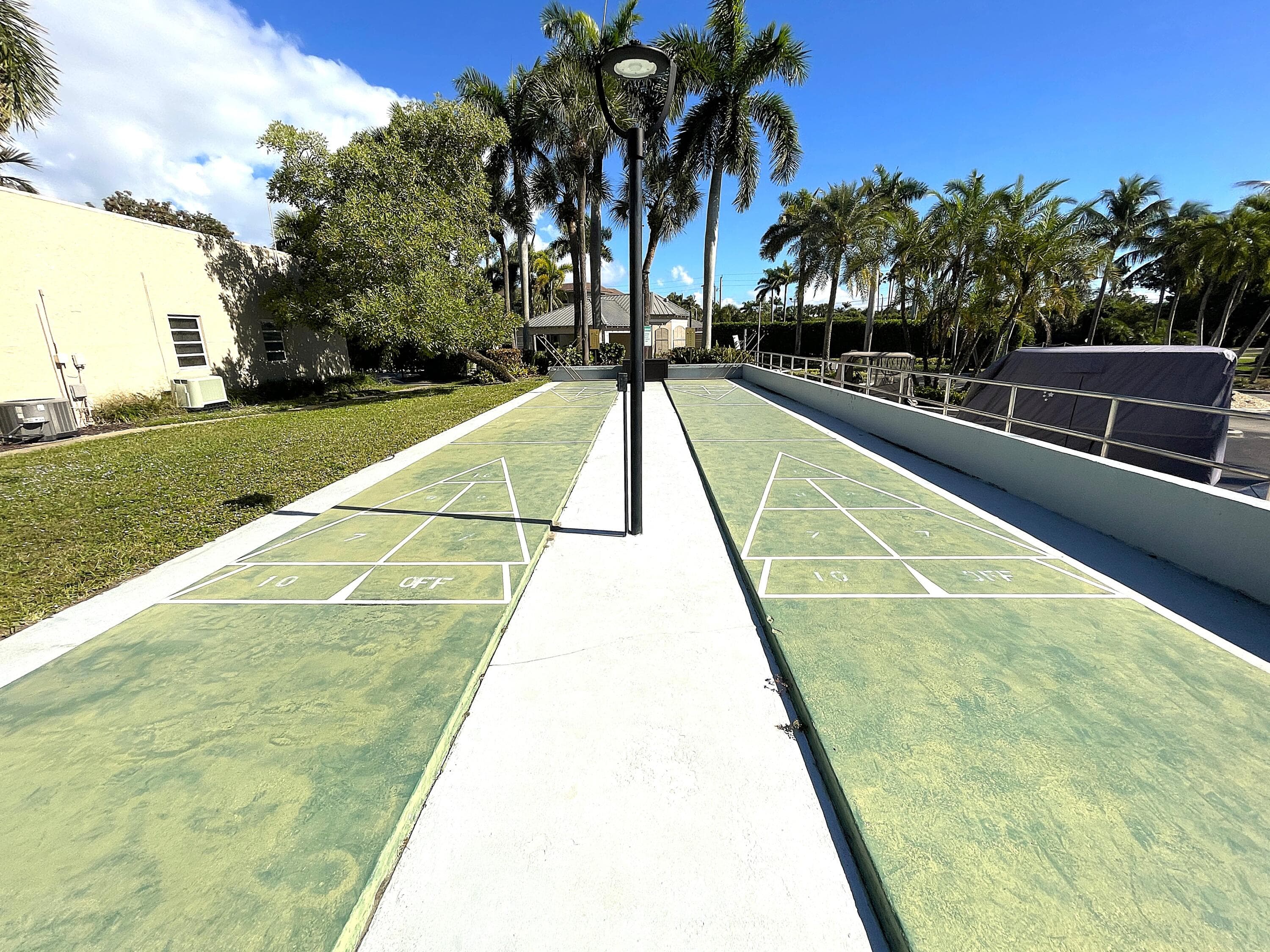 3 Royal Palm Way 2050, Boca Raton, FL 33432 — photo 24 of 27