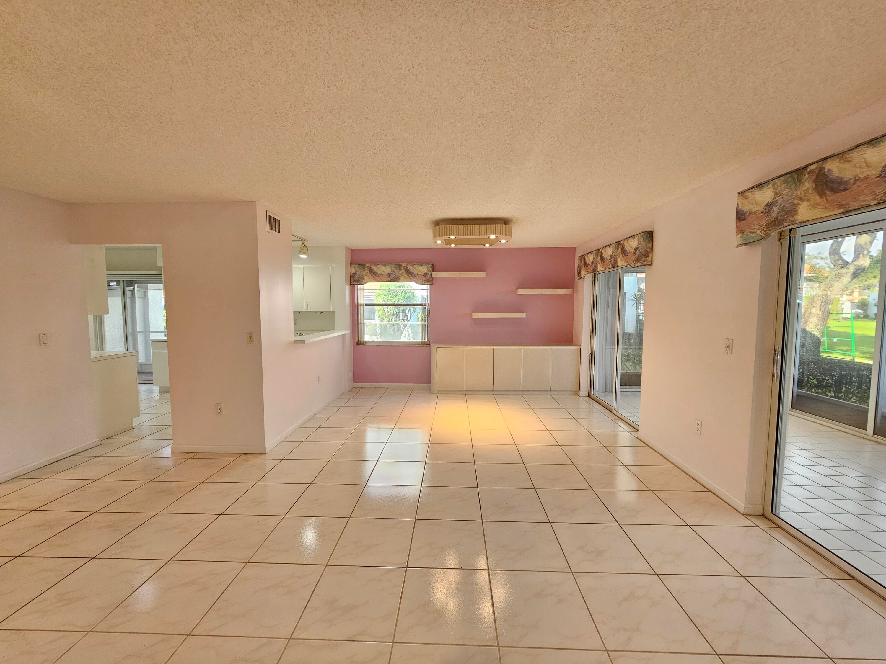 9963 Seacrest Circle 101, Boynton Beach, FL 33437 — photo 7 of 27