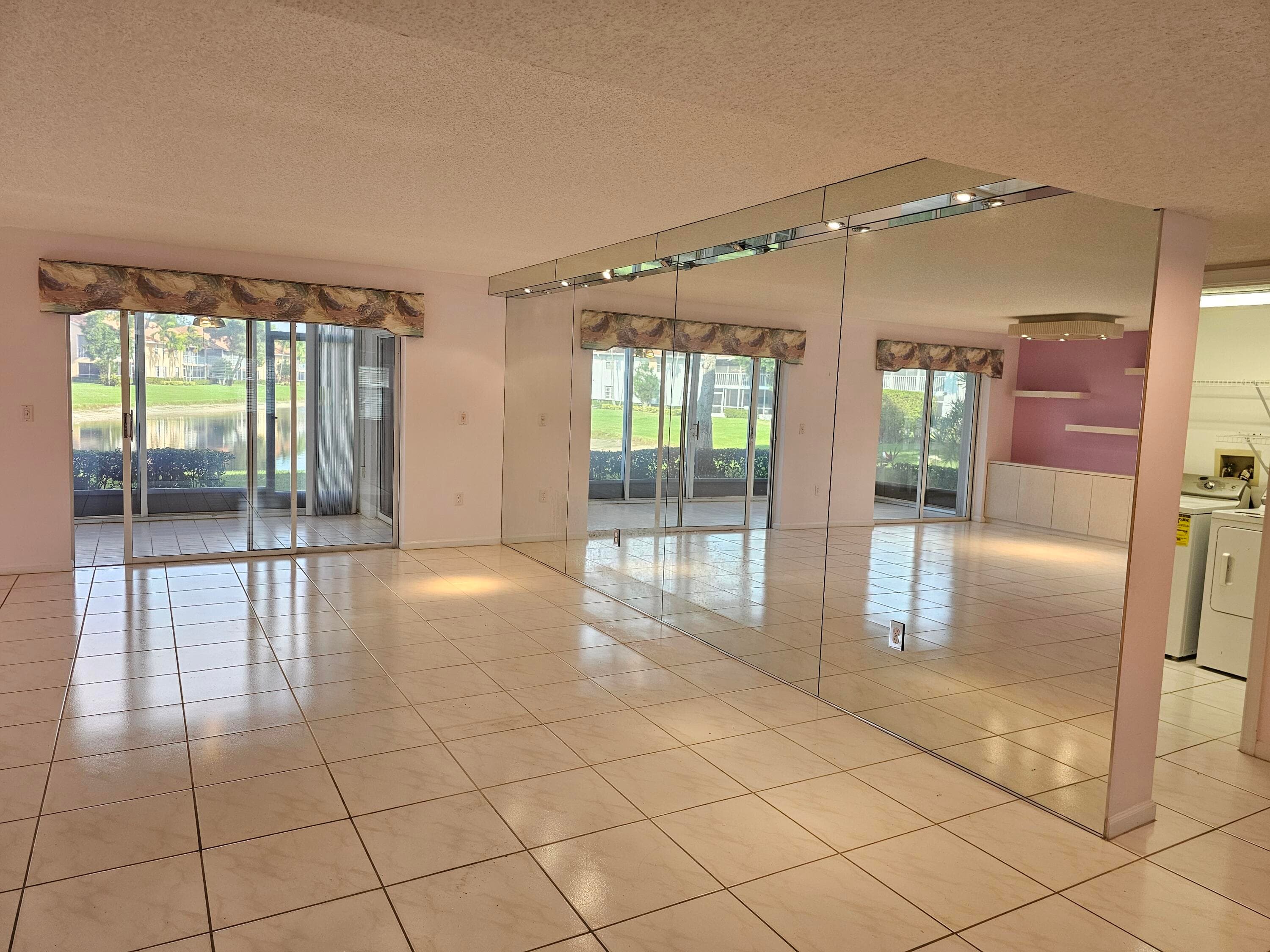 9963 Seacrest Circle 101, Boynton Beach, FL 33437 — photo 4 of 27