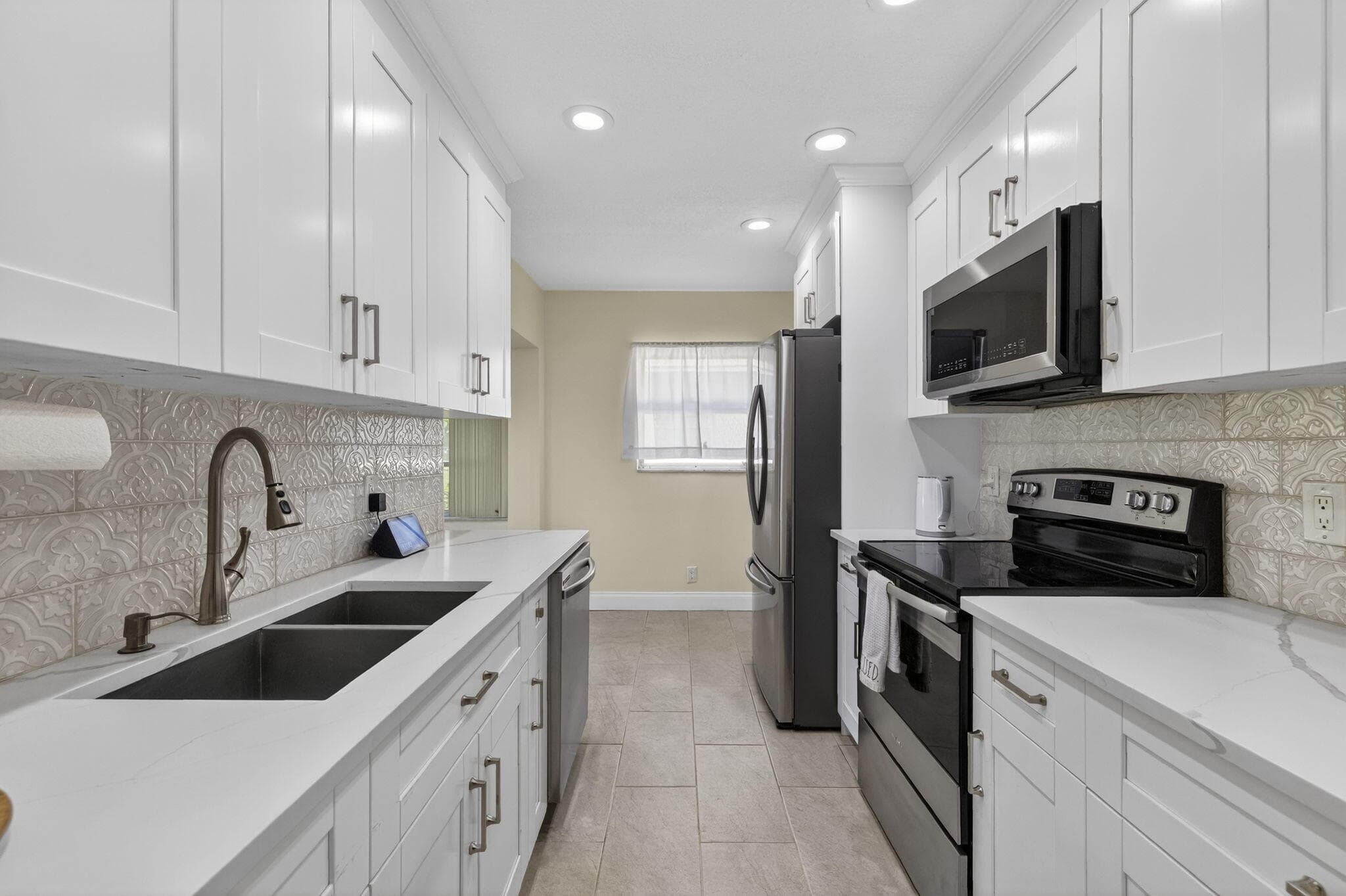4361 NW 12th Drive NW, Deerfield Beach, FL 33064 — photo 11 of 41