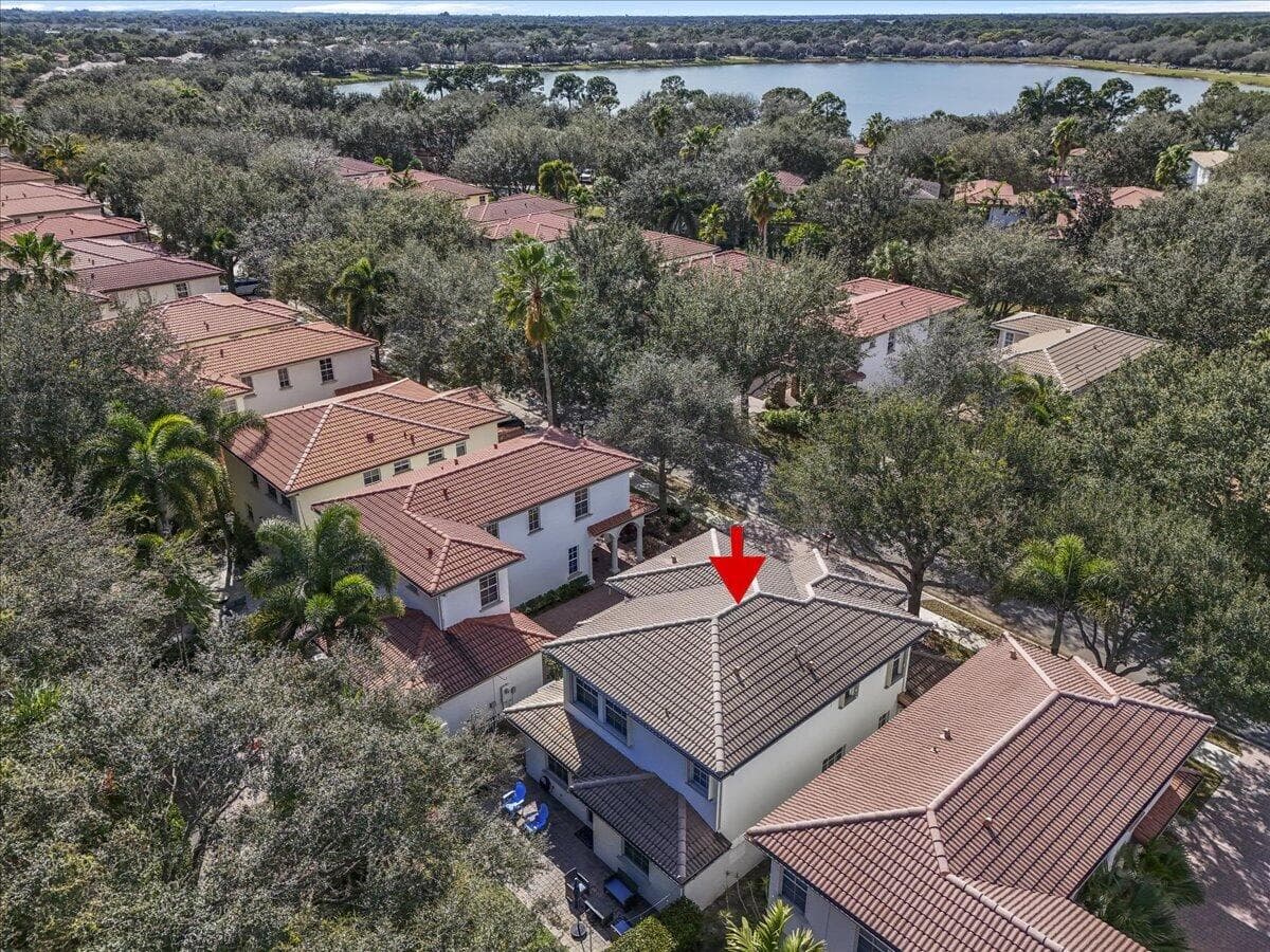627 Castle Drive, Palm Beach Gardens, FL 33410 — photo 35 of 66