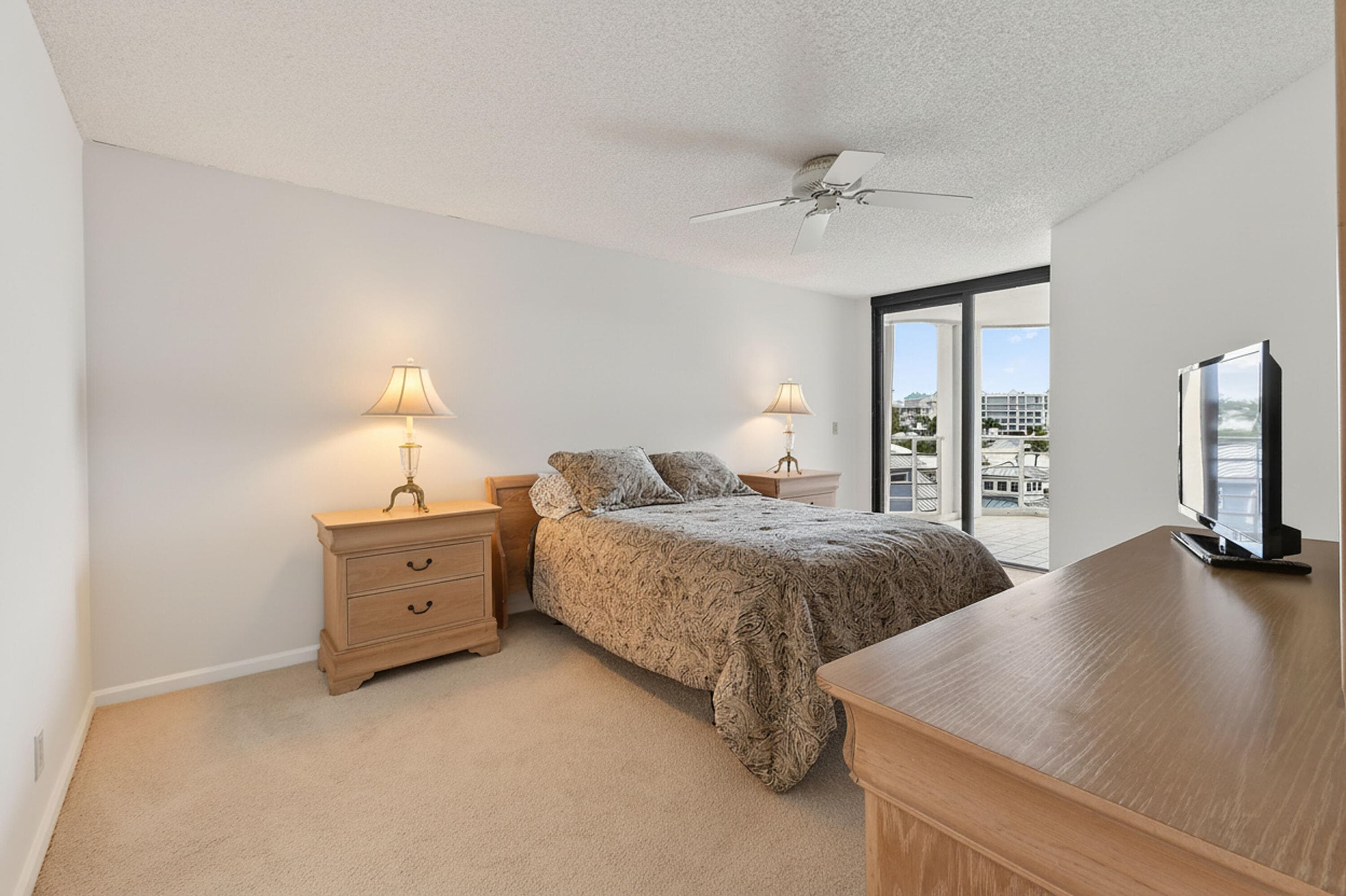 176 Helios Drive 401, Jupiter, FL 33477 — photo 19 of 39