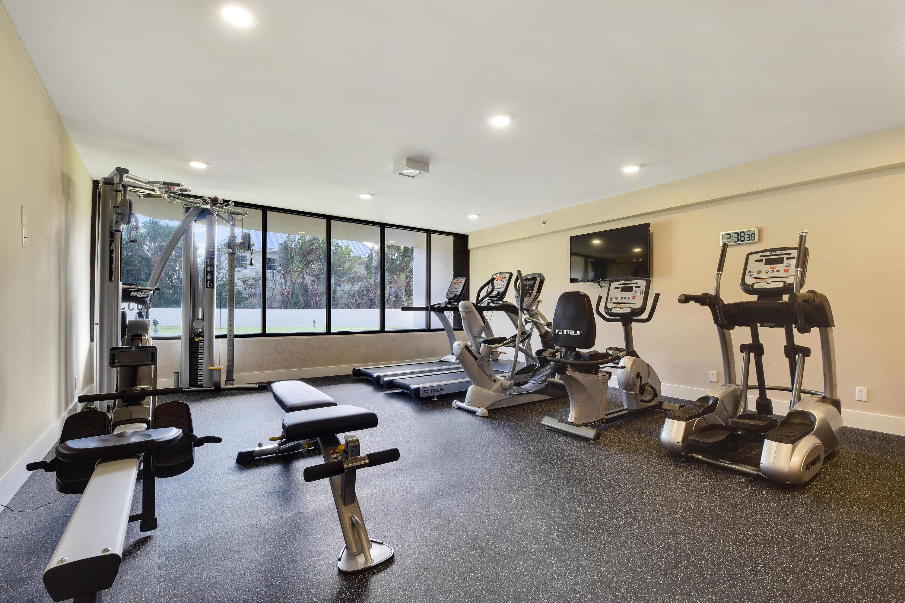 176 Helios Drive 401, Jupiter, FL 33477 — photo 28 of 39