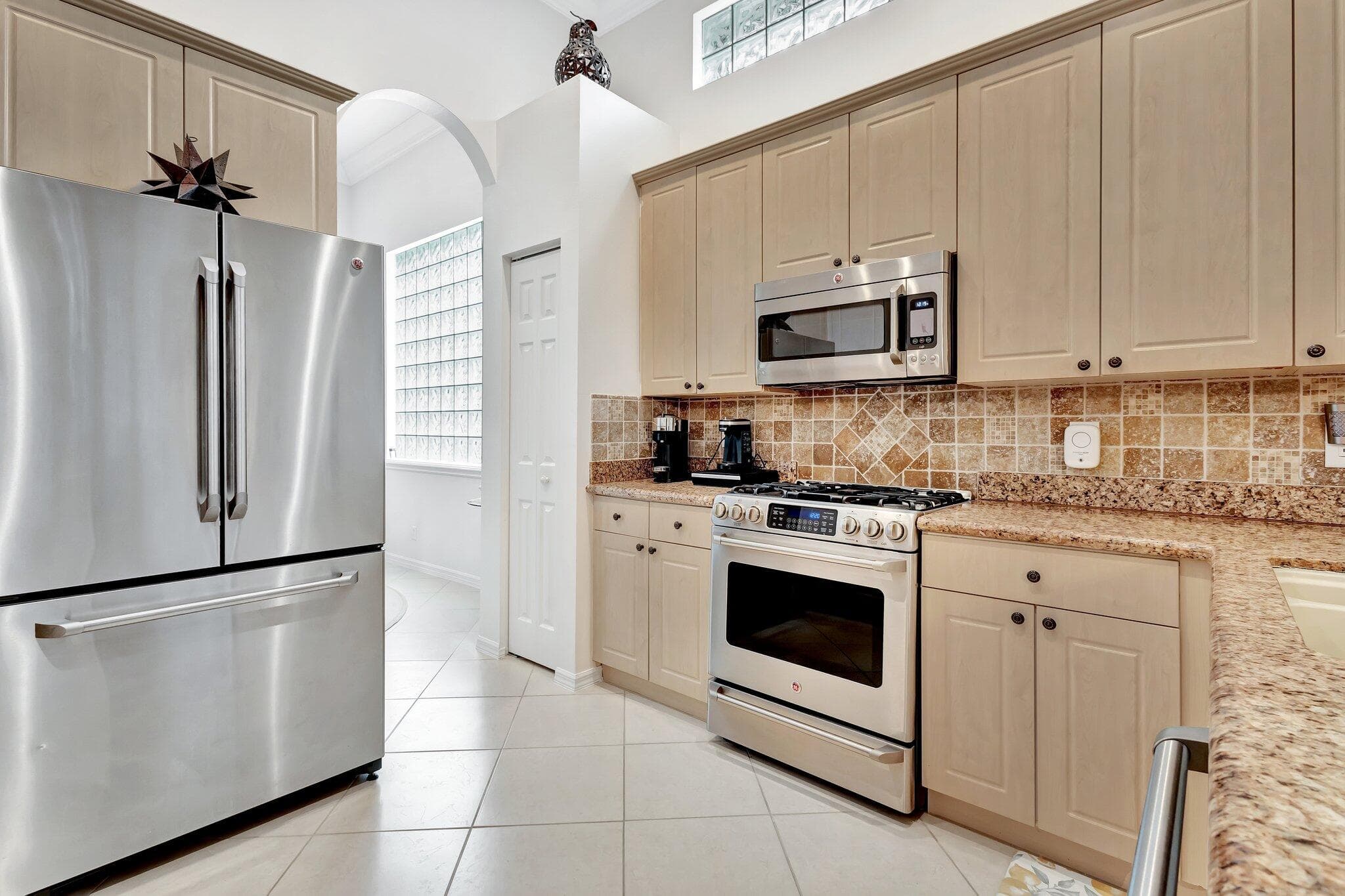 10732 Grande Boulevard, West Palm Beach, FL 33412 — photo 8 of 23