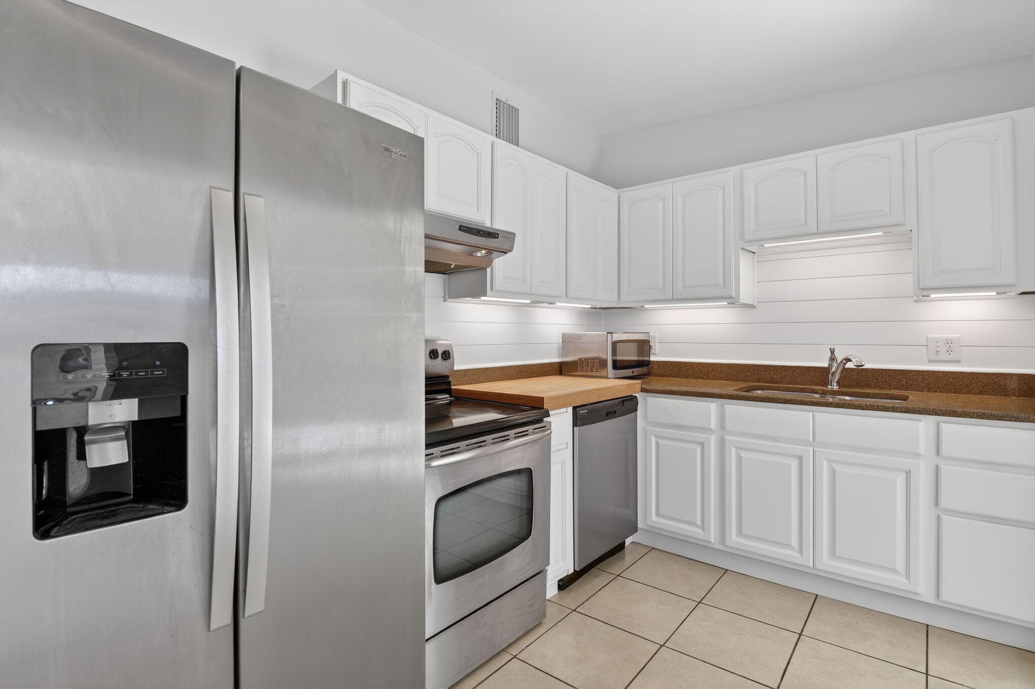 1932 Cedarwood Drive, Melbourne, FL 32935 — photo 2 of 34