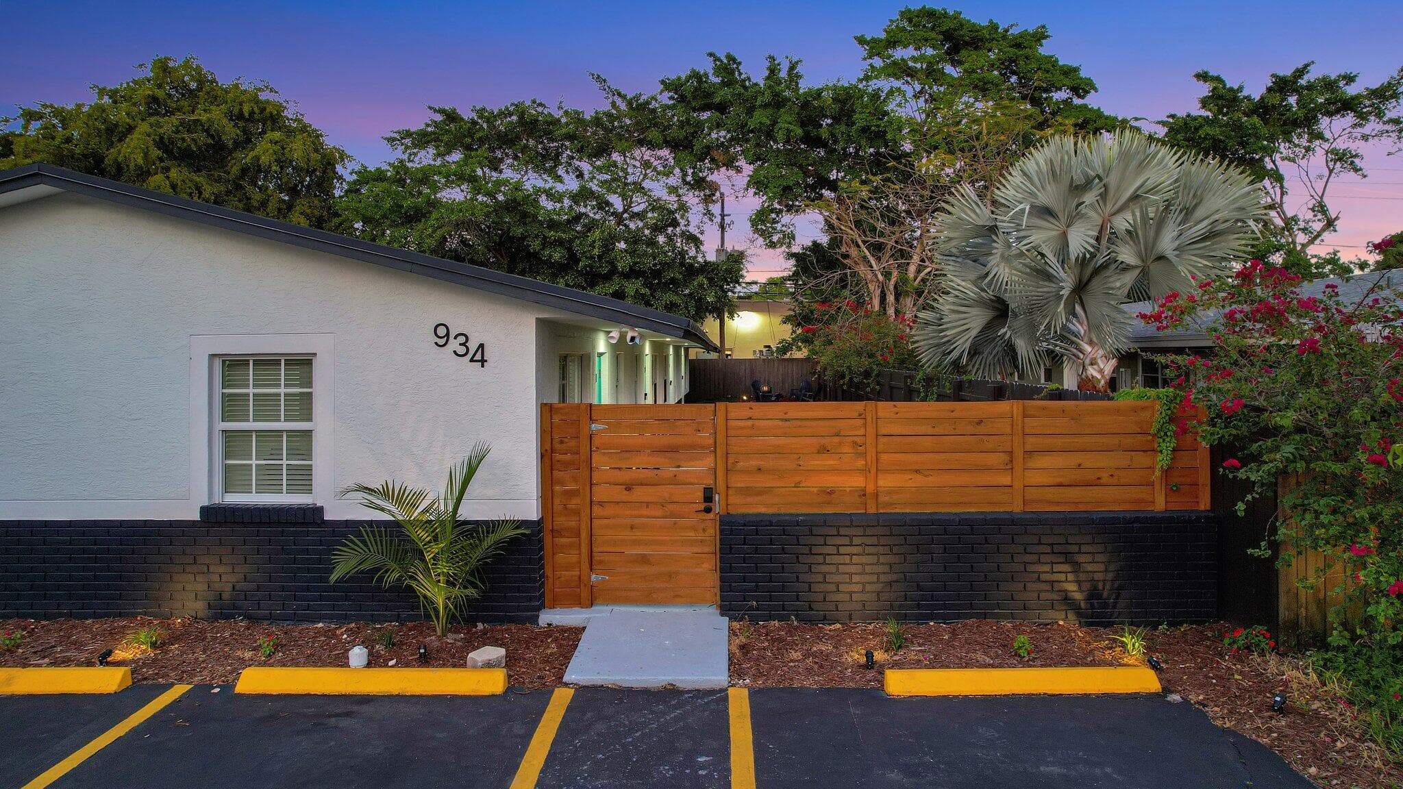 934 NW 4th Avenue 1-4, Fort Lauderdale, FL 33311 — photo 69 of 80