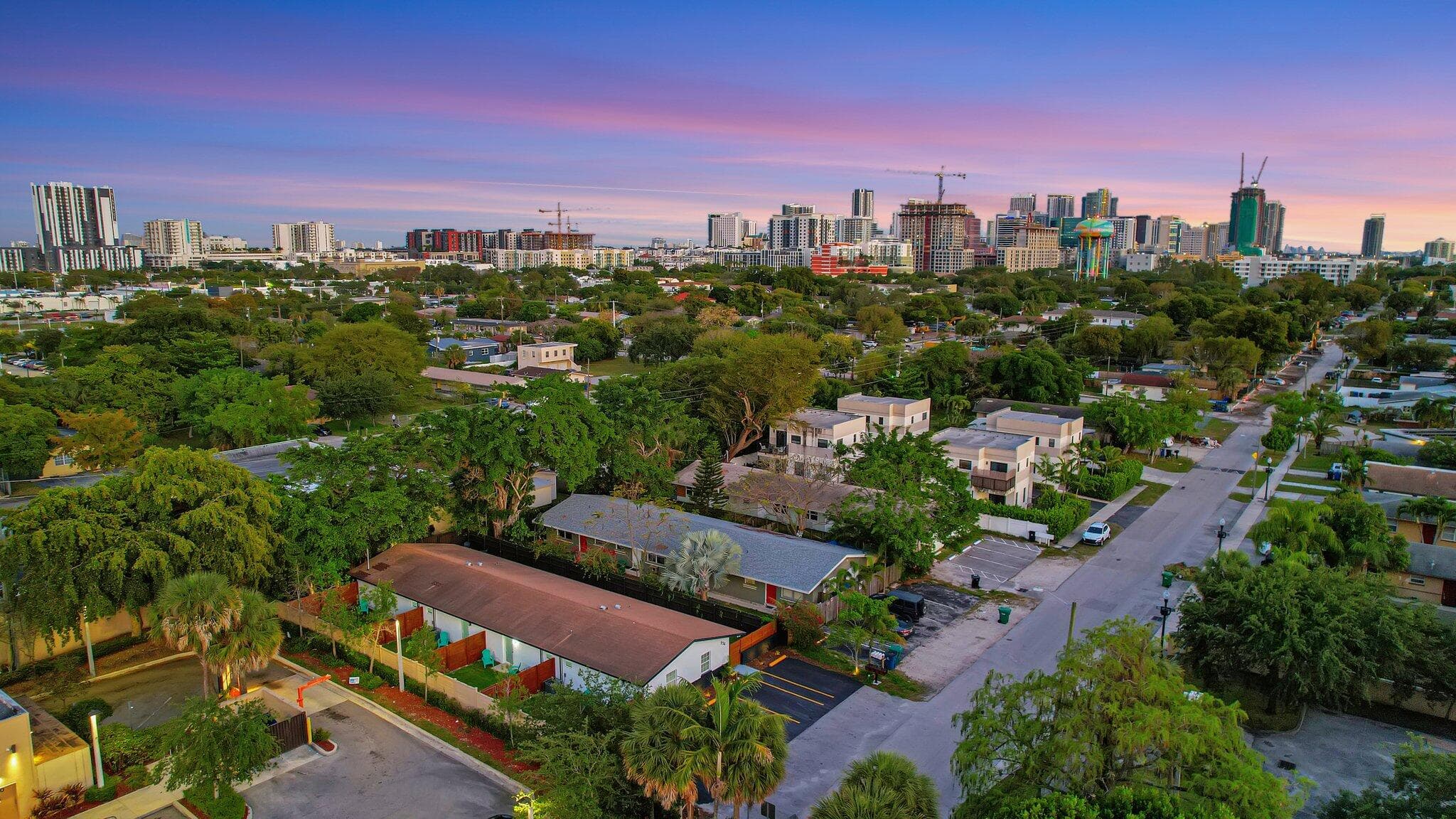 934 NW 4th Avenue 1-4, Fort Lauderdale, FL 33311 — photo 73 of 80