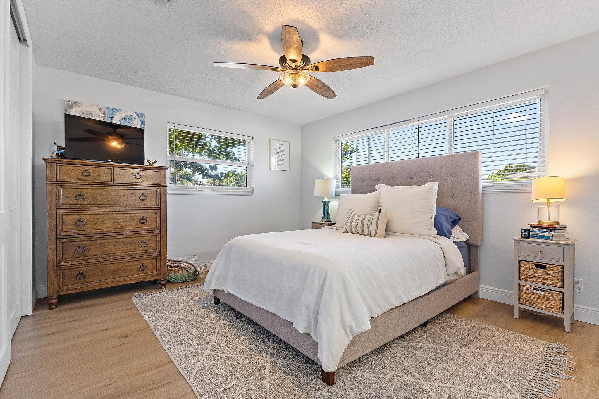 1401 N Lake Court, Lake Clarke Shores, FL 33406 — photo 4 of 45
