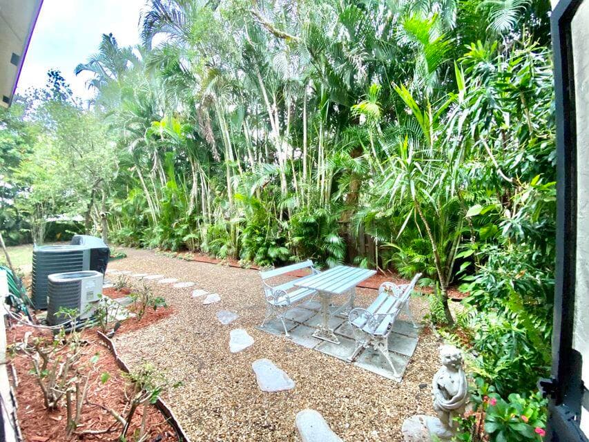 3303 Kirk Road 1, Lake Worth, FL 33461 — photo 3 of 13