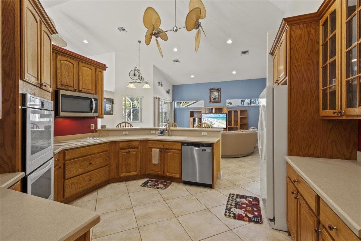 2161 SW Hyacinth Street, Port St. Lucie, FL 34953 — photo 4 of 50