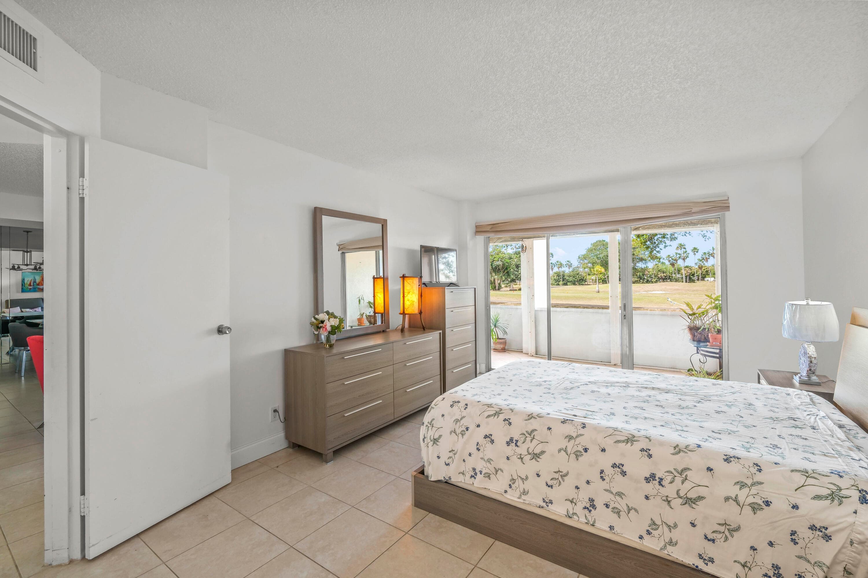 3871 Via Poinciana 104, Lake Worth, FL 33467 — photo 7 of 19
