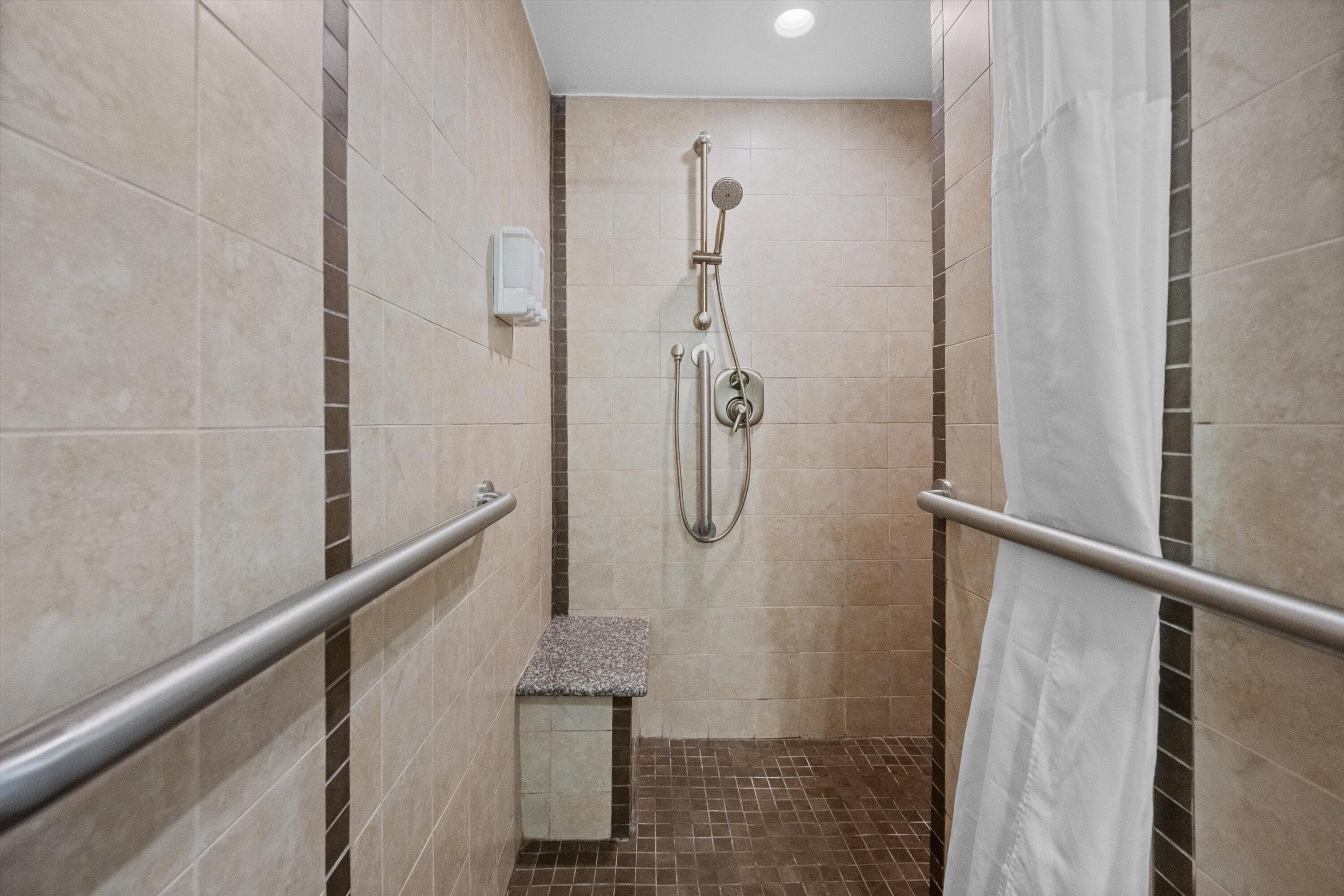 235 Sunrise Avenue 3032 & 3102, Palm Beach, FL 33480 — photo 18 of 34